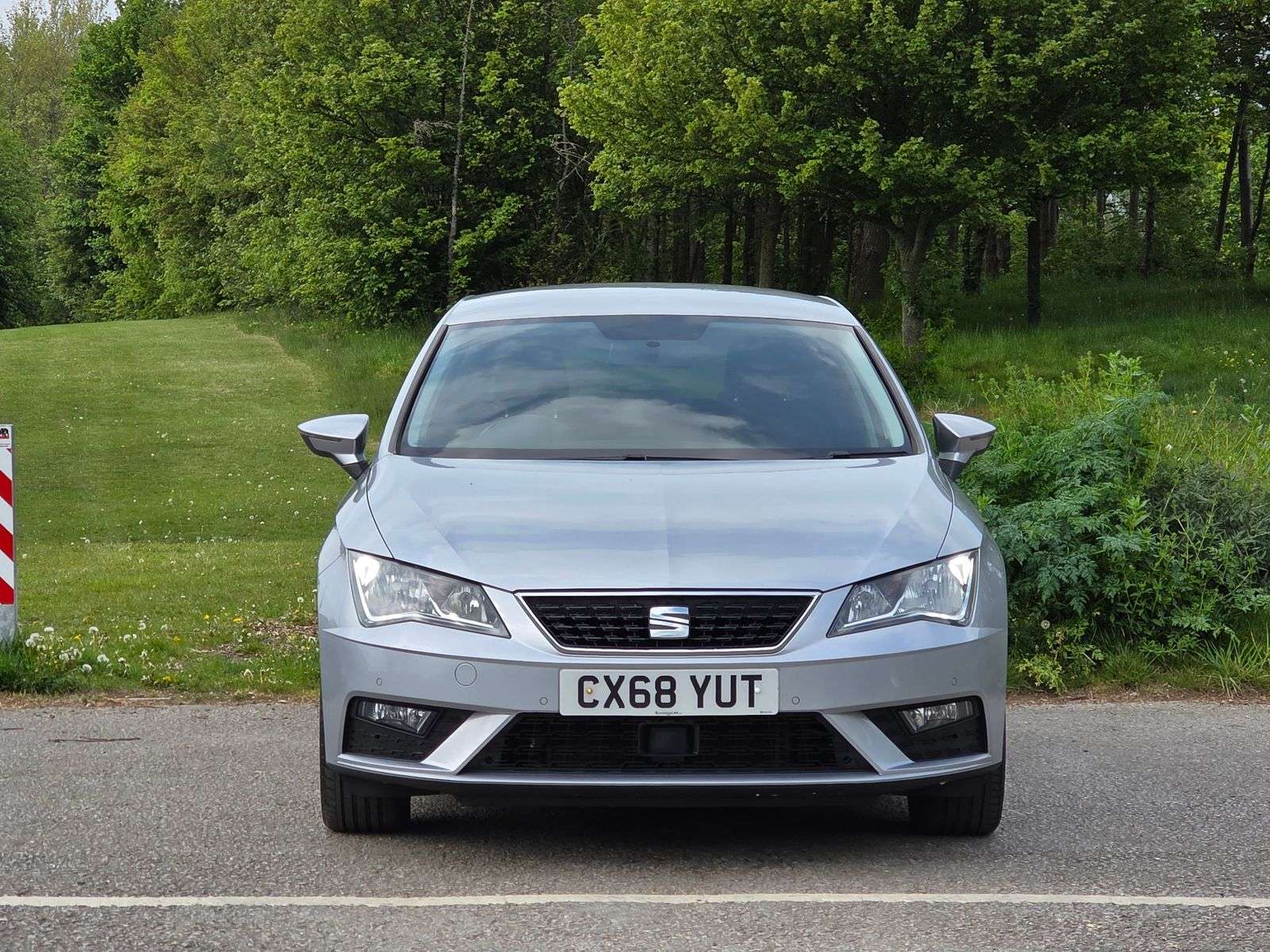 A 2018 SEAT LEON 1.6 TDI SE Dynamic Hatchback 5dr Diesel Manual Euro 6 (s/s) (115 ps) A 2018 SEAT LEON 1.6 TDI SE Dynamic Hatchback 5dr Diesel Manual Euro 6 (s/s) (115 ps)