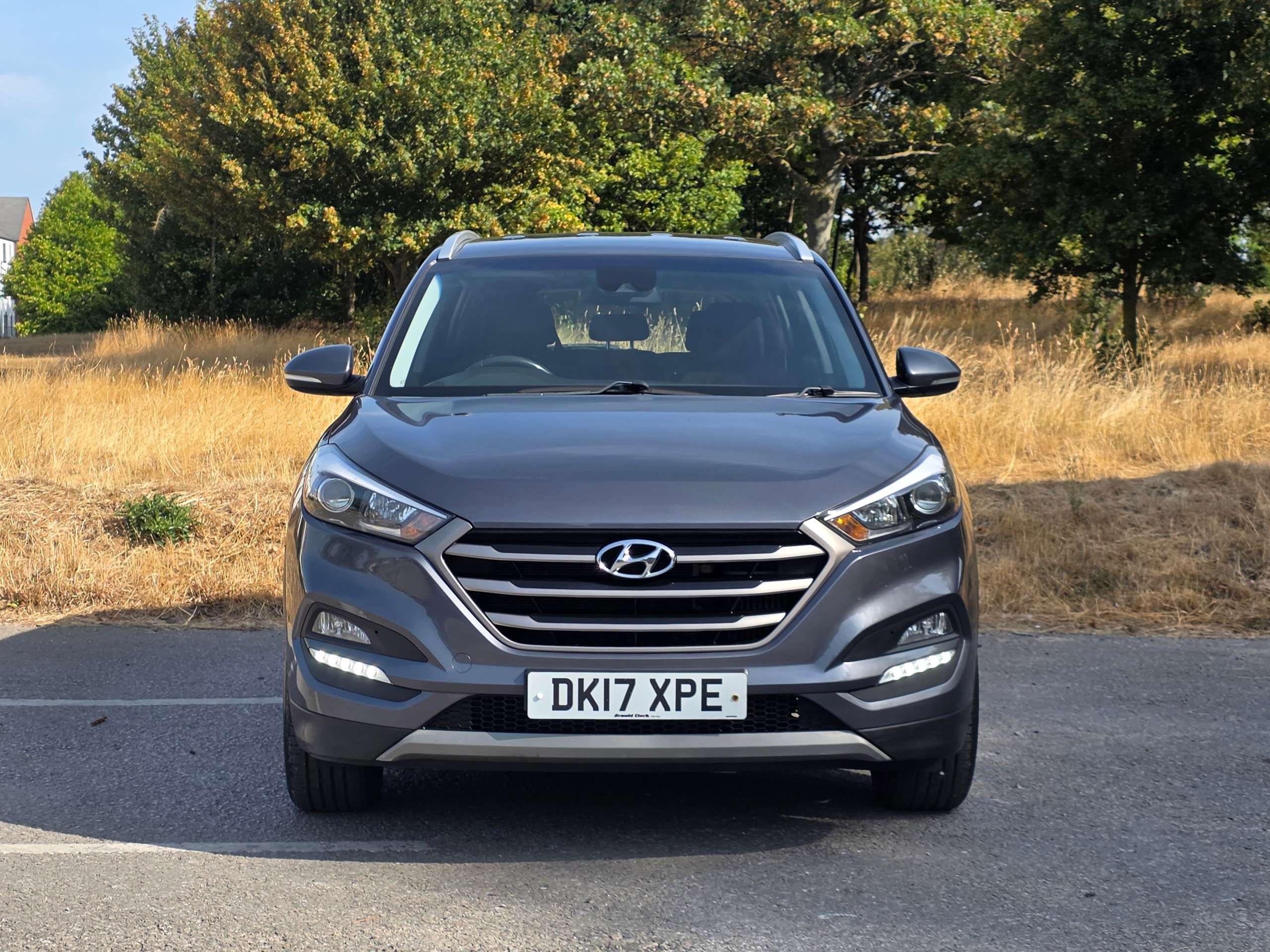 A 2017 HYUNDAI TUCSON 1.7 CRDi Blue Drive SE Nav SUV 5dr Diesel Manual Euro 6 (s/s) (116 ps) A 2017 HYUNDAI TUCSON 1.7 CRDi Blue Drive SE Nav SUV 5dr Diesel Manual Euro 6 (s/s) (116 ps)
