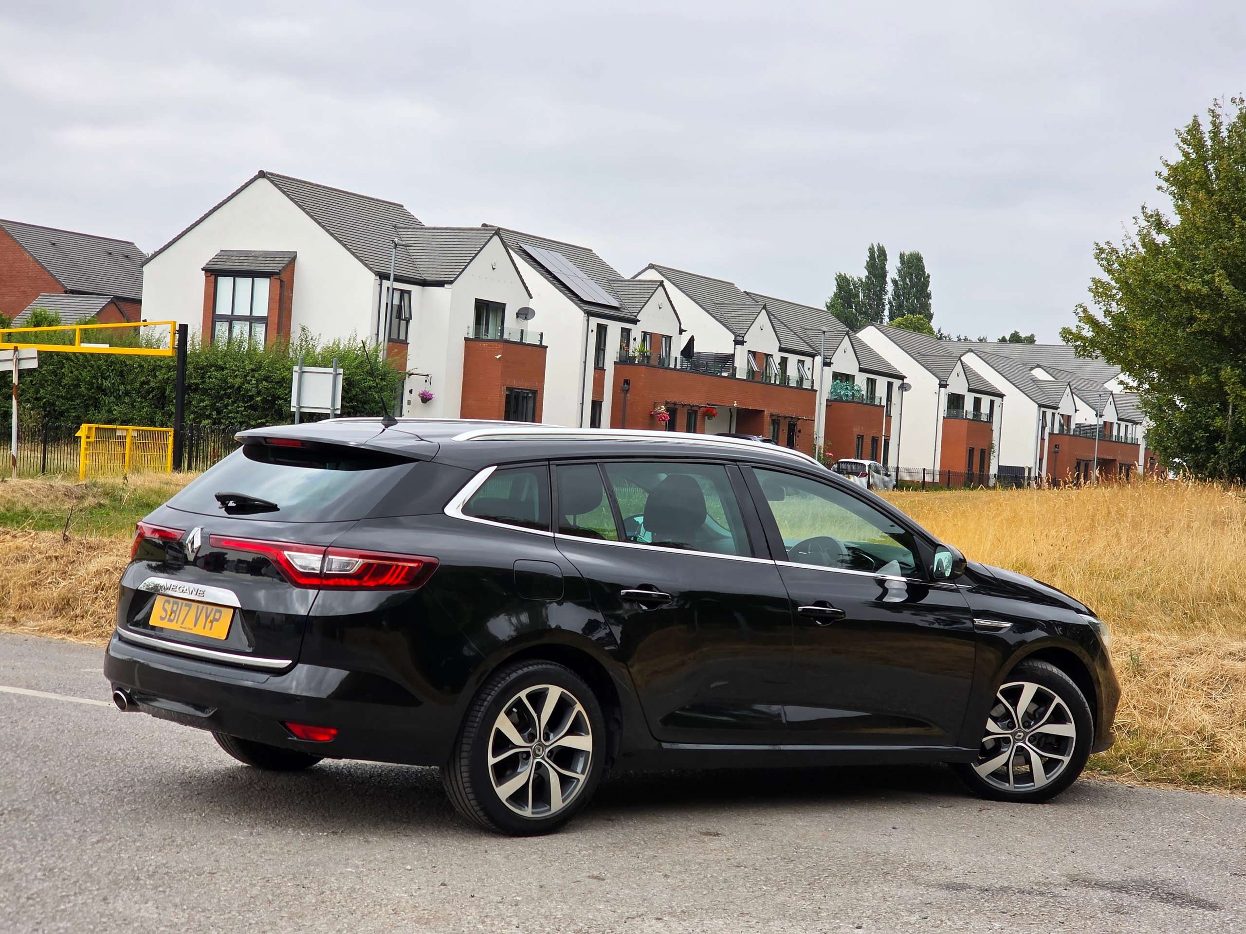 2017 RENAULT MEGANE 2017 RENAULT MEGANE