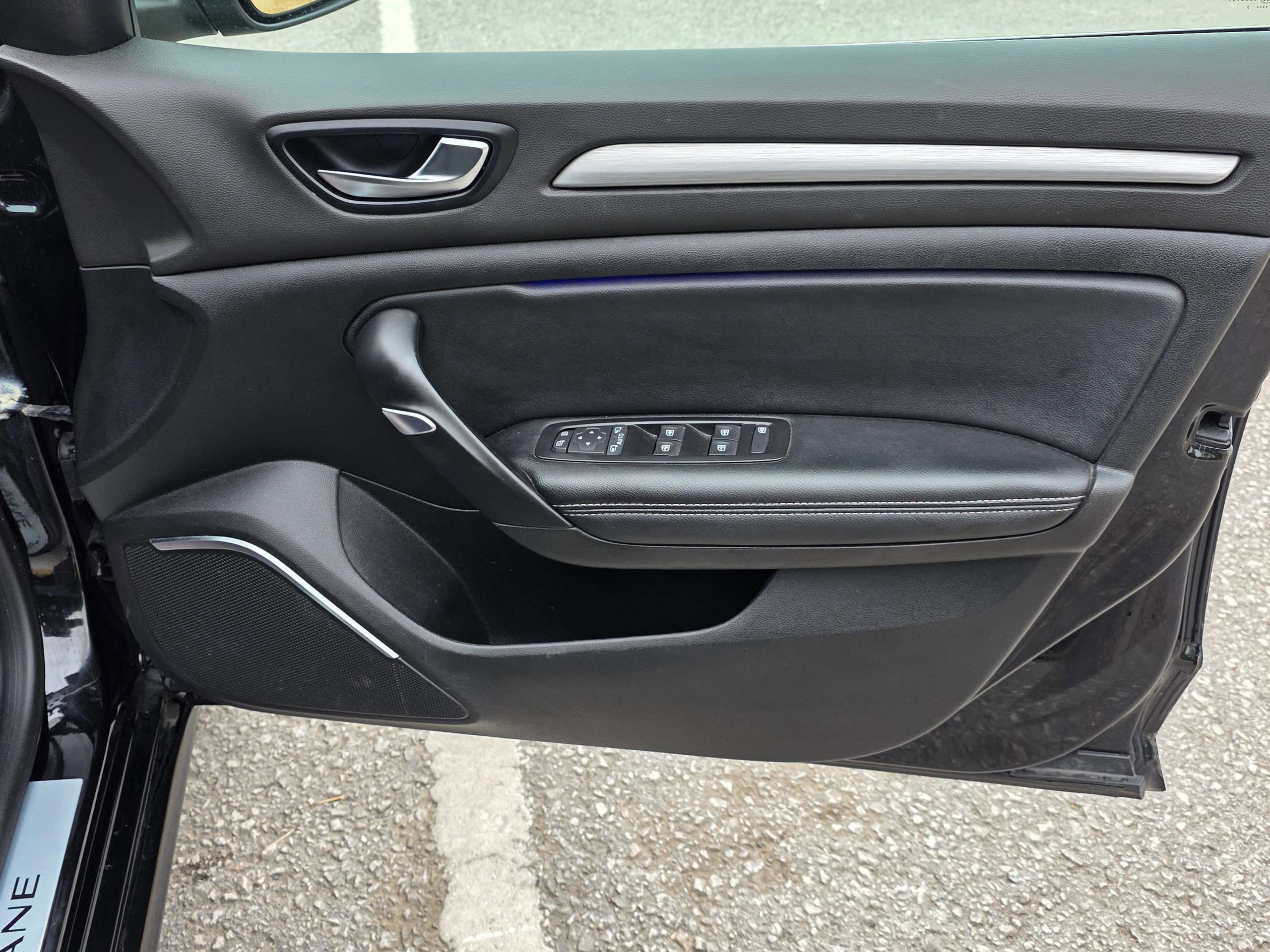 2017 RENAULT MEGANE 2017 RENAULT MEGANE
