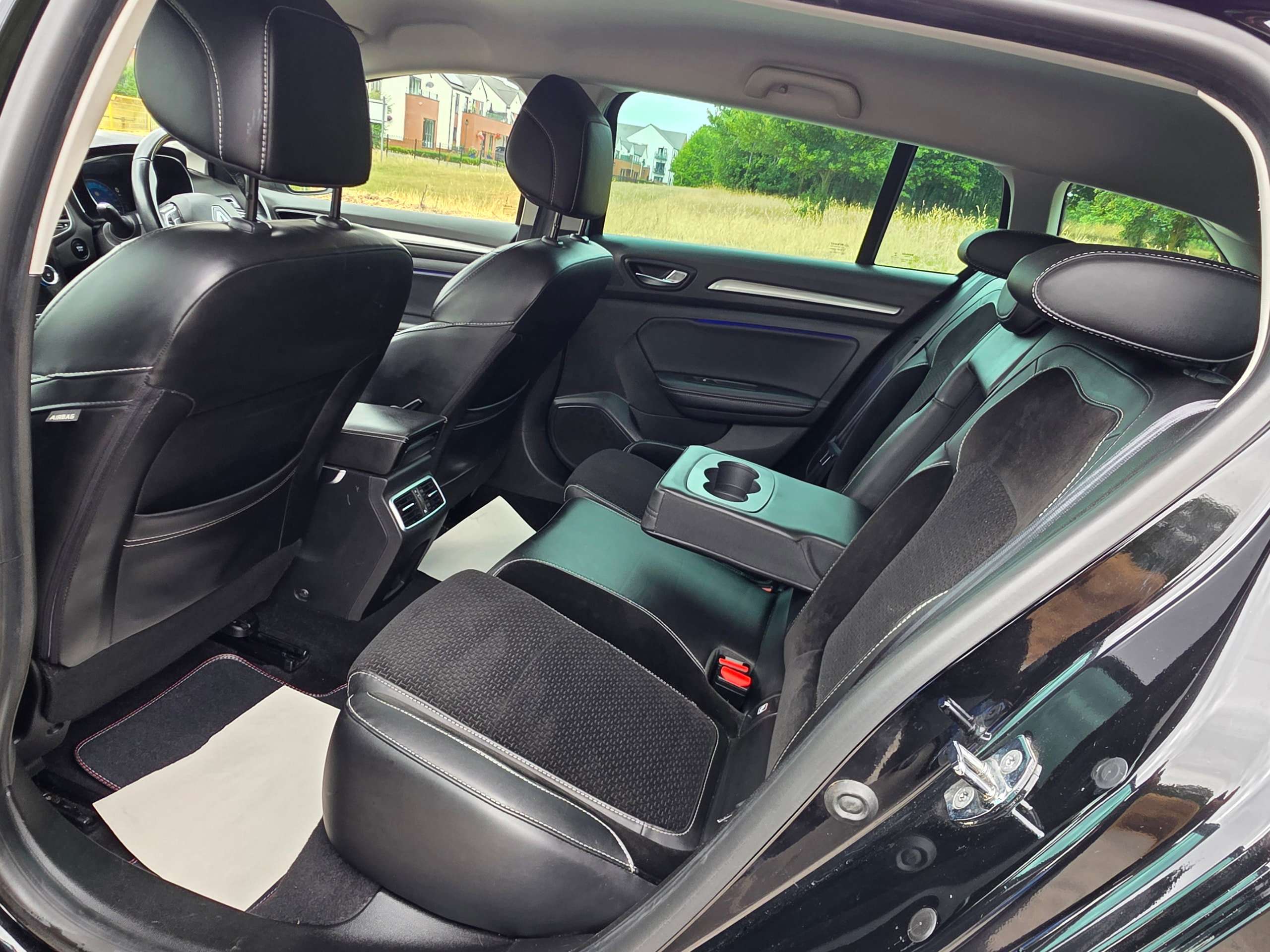 2017 RENAULT MEGANE 2017 RENAULT MEGANE