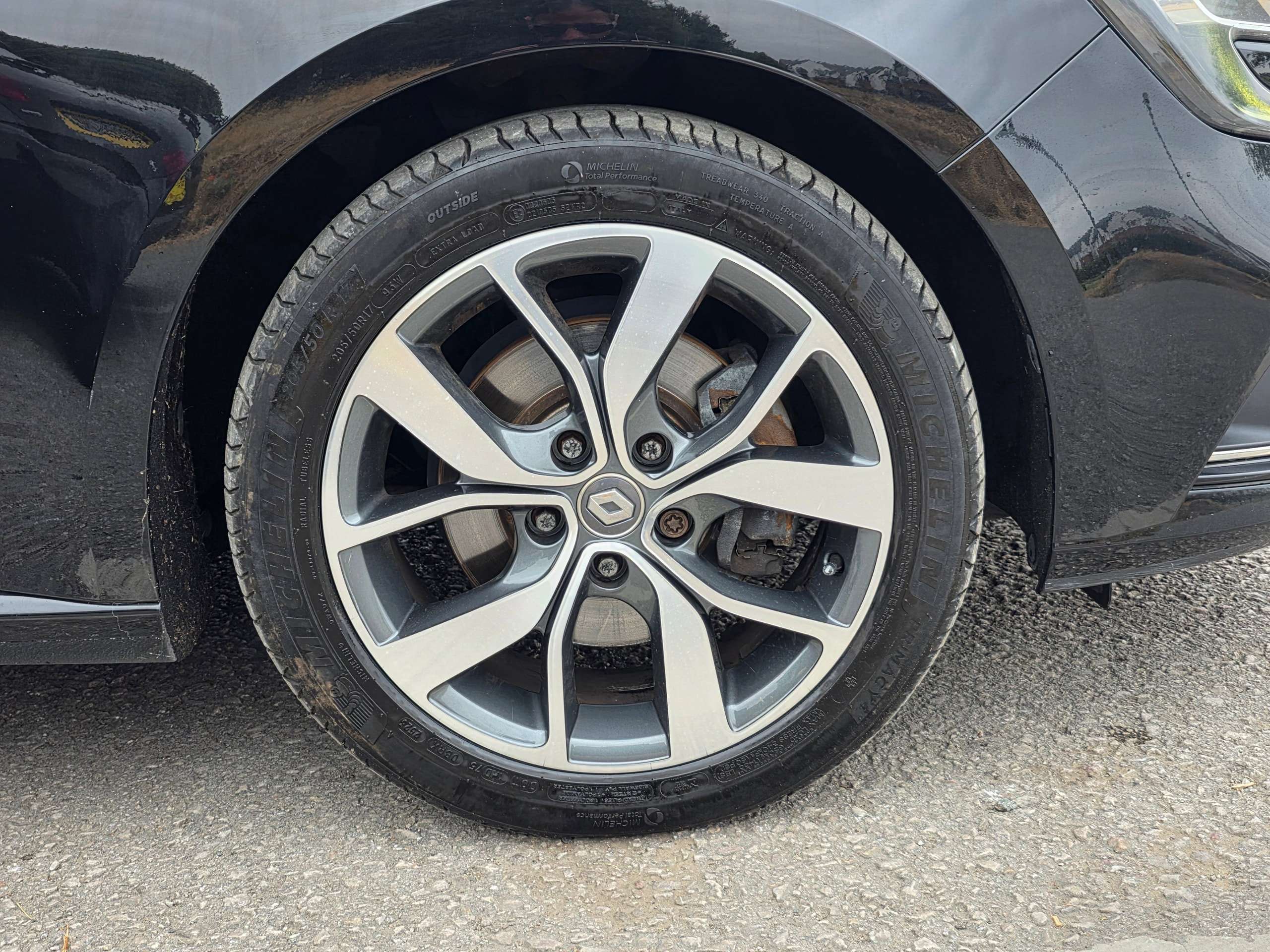2017 RENAULT MEGANE 2017 RENAULT MEGANE