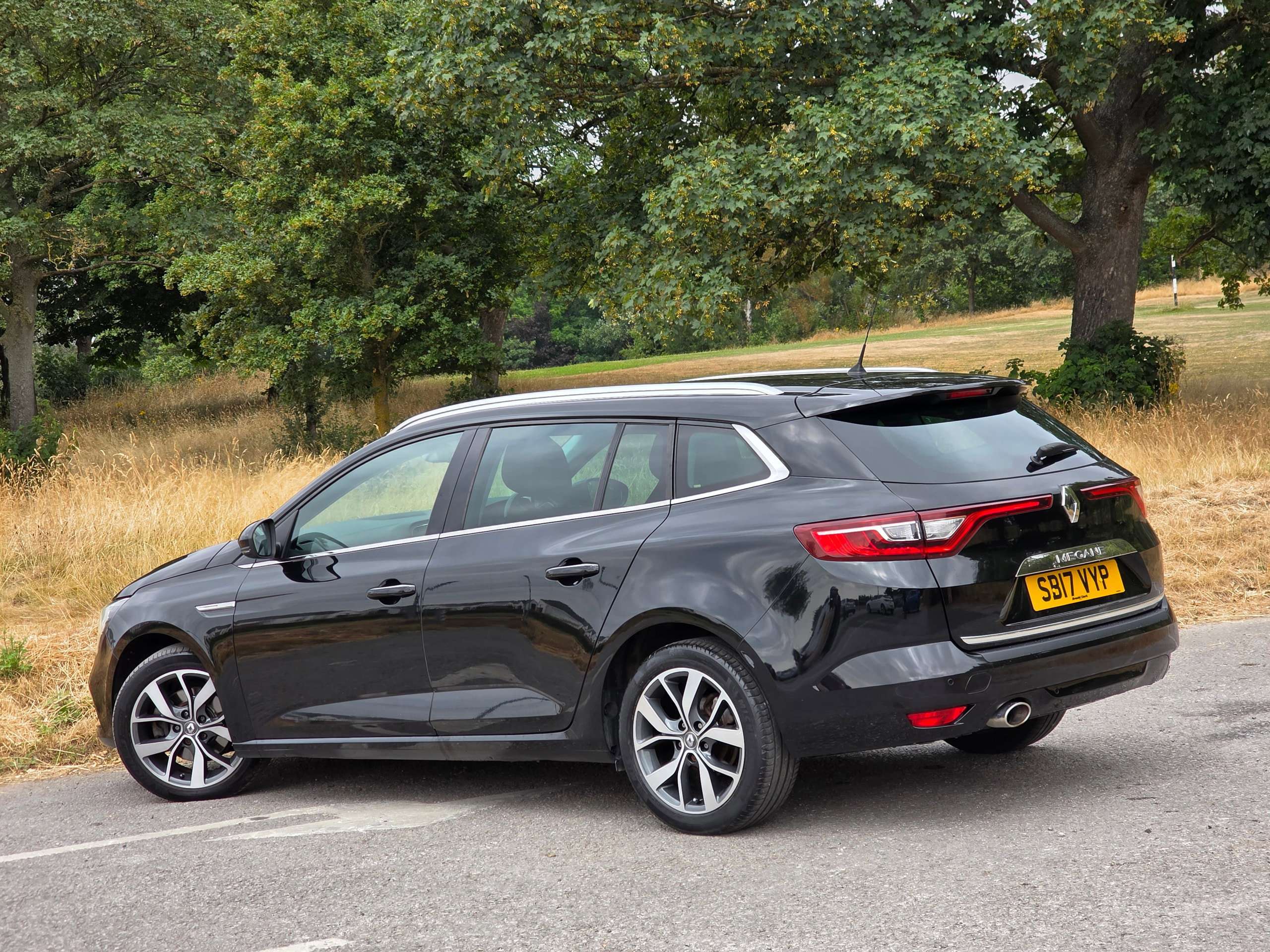 2017 RENAULT MEGANE 2017 RENAULT MEGANE