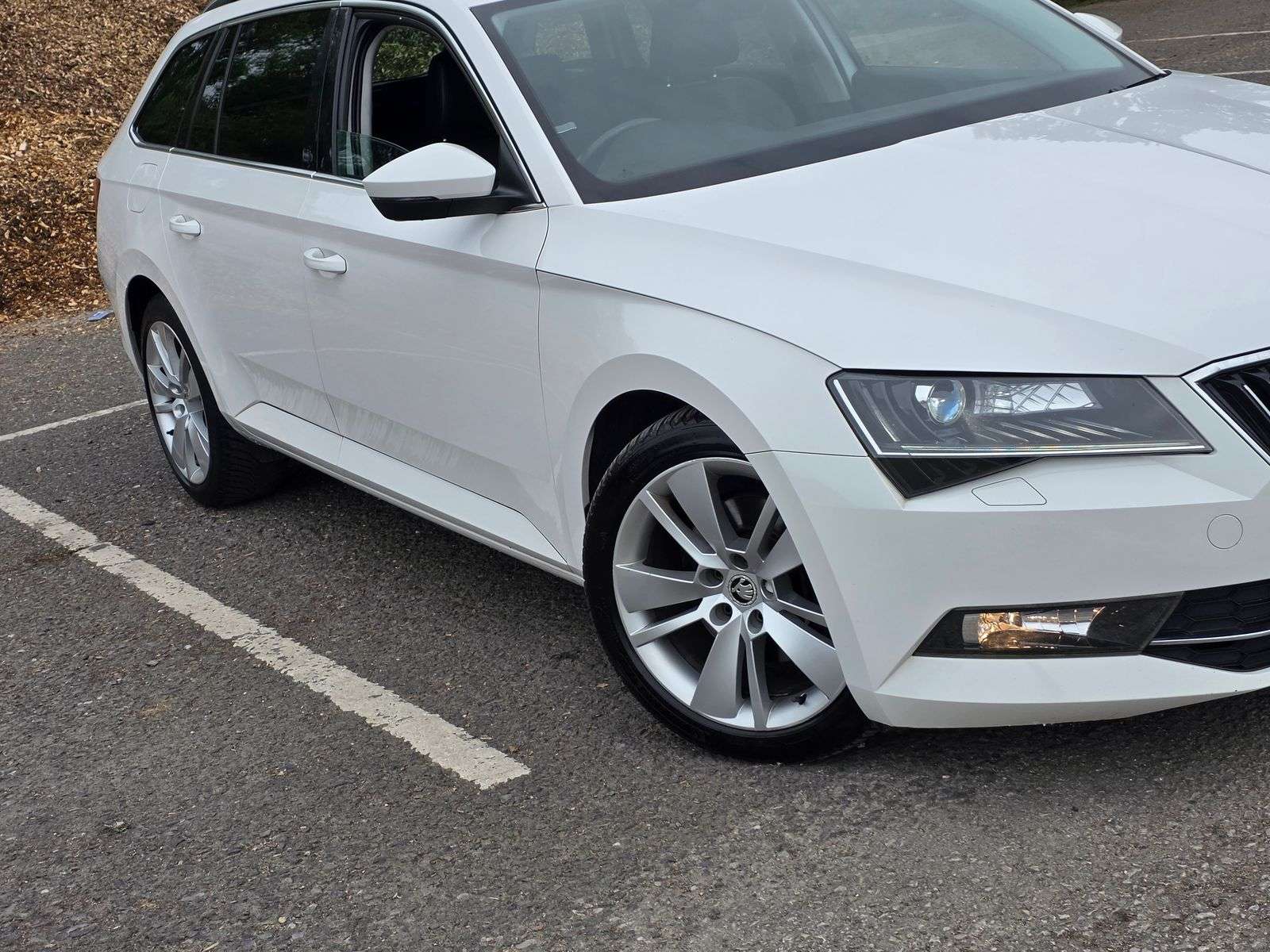 2017 SKODA SUPERB 2017 SKODA SUPERB