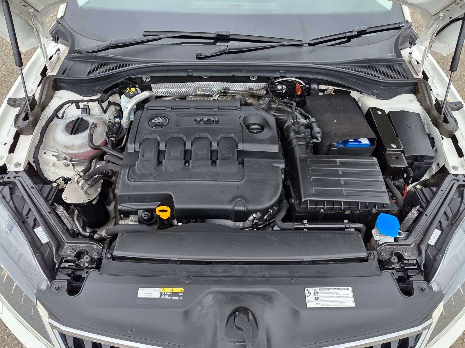 2017 SKODA SUPERB 2017 SKODA SUPERB