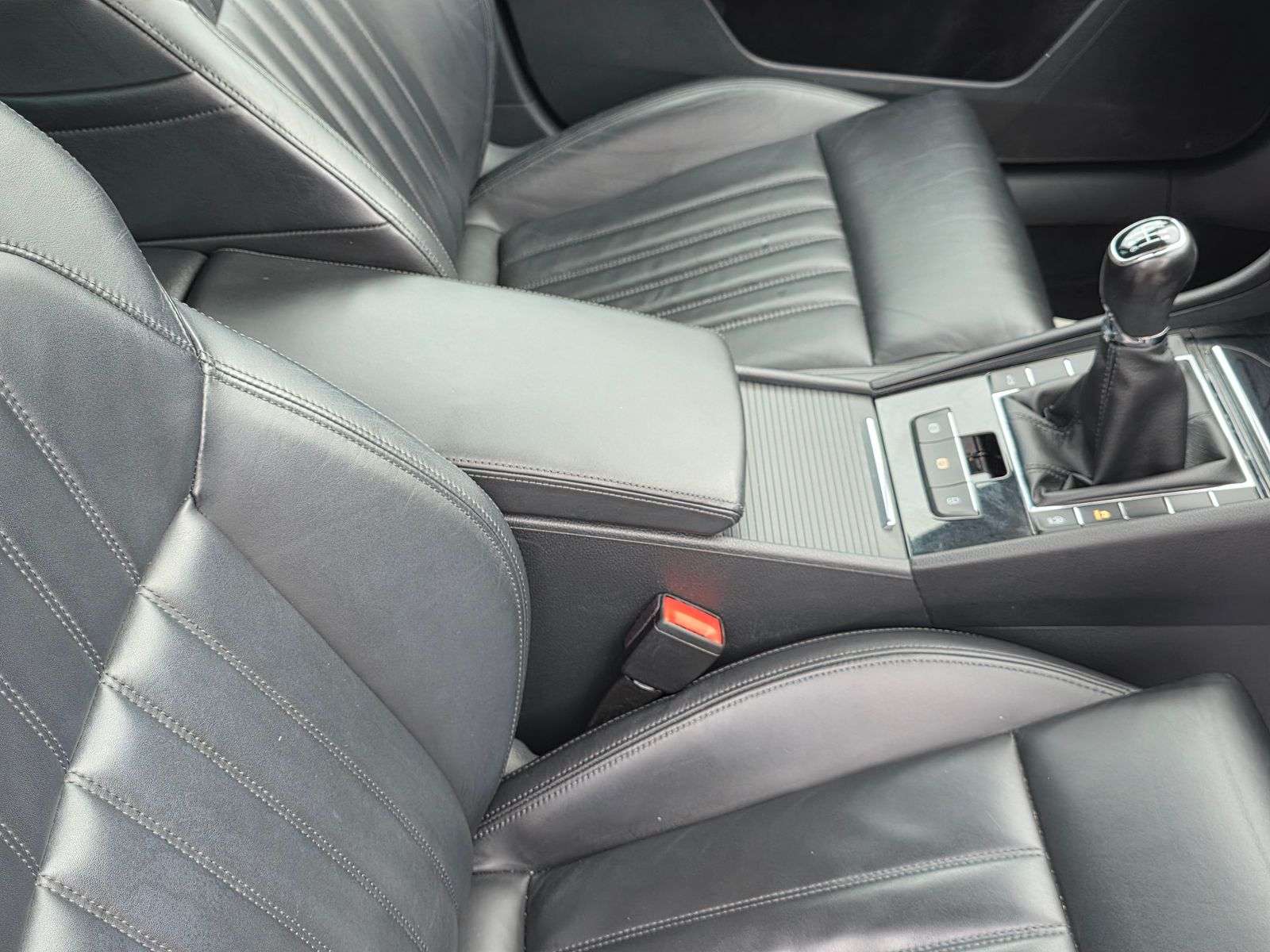 2017 SKODA SUPERB 2017 SKODA SUPERB