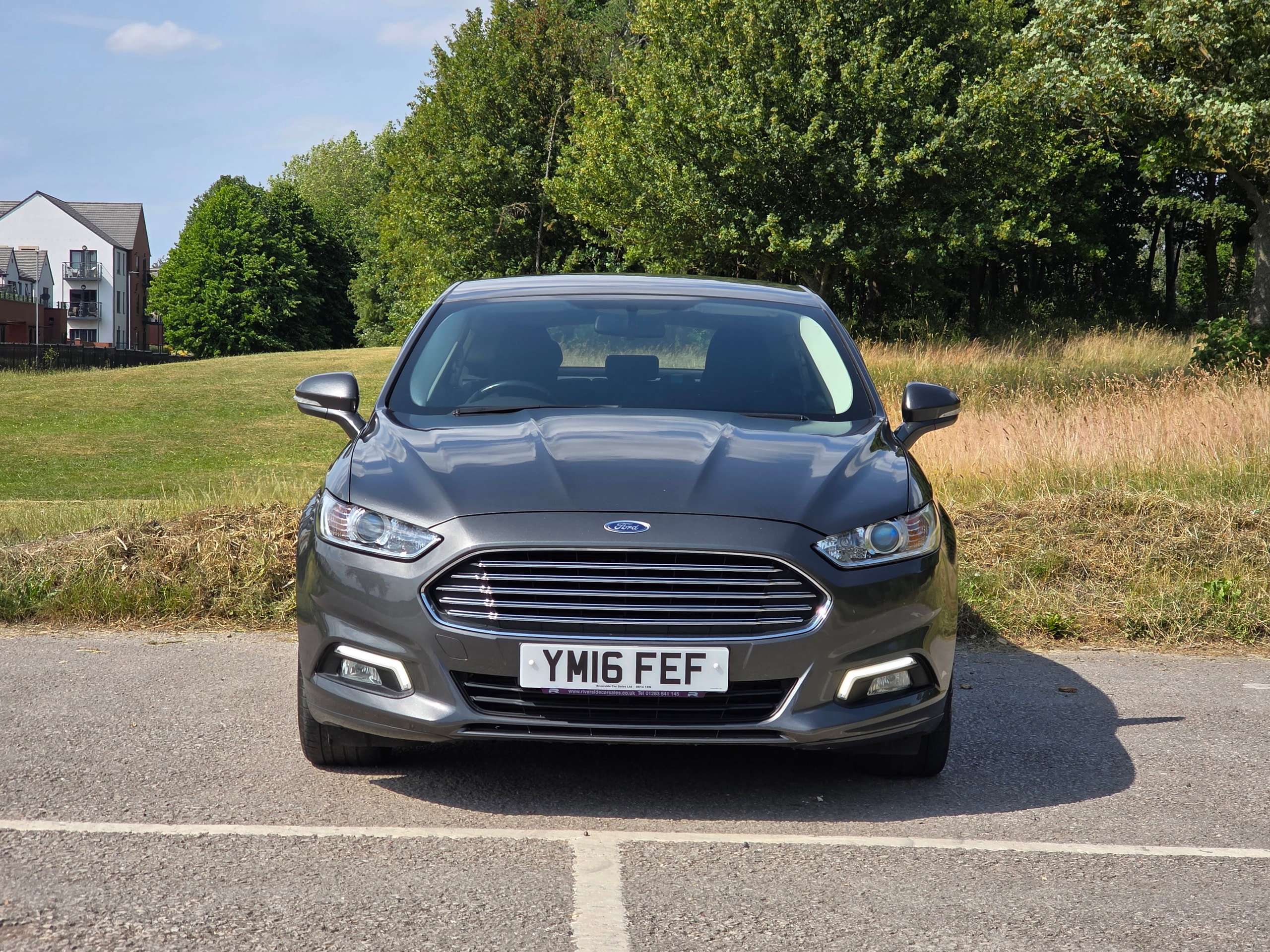 A 2016 FORD MONDEO 2.0 TDCi Zetec Hatchback 5dr Diesel Manual Euro 6 (s/s) (150 ps) A 2016 FORD MONDEO 2.0 TDCi Zetec Hatchback 5dr Diesel Manual Euro 6 (s/s) (150 ps)