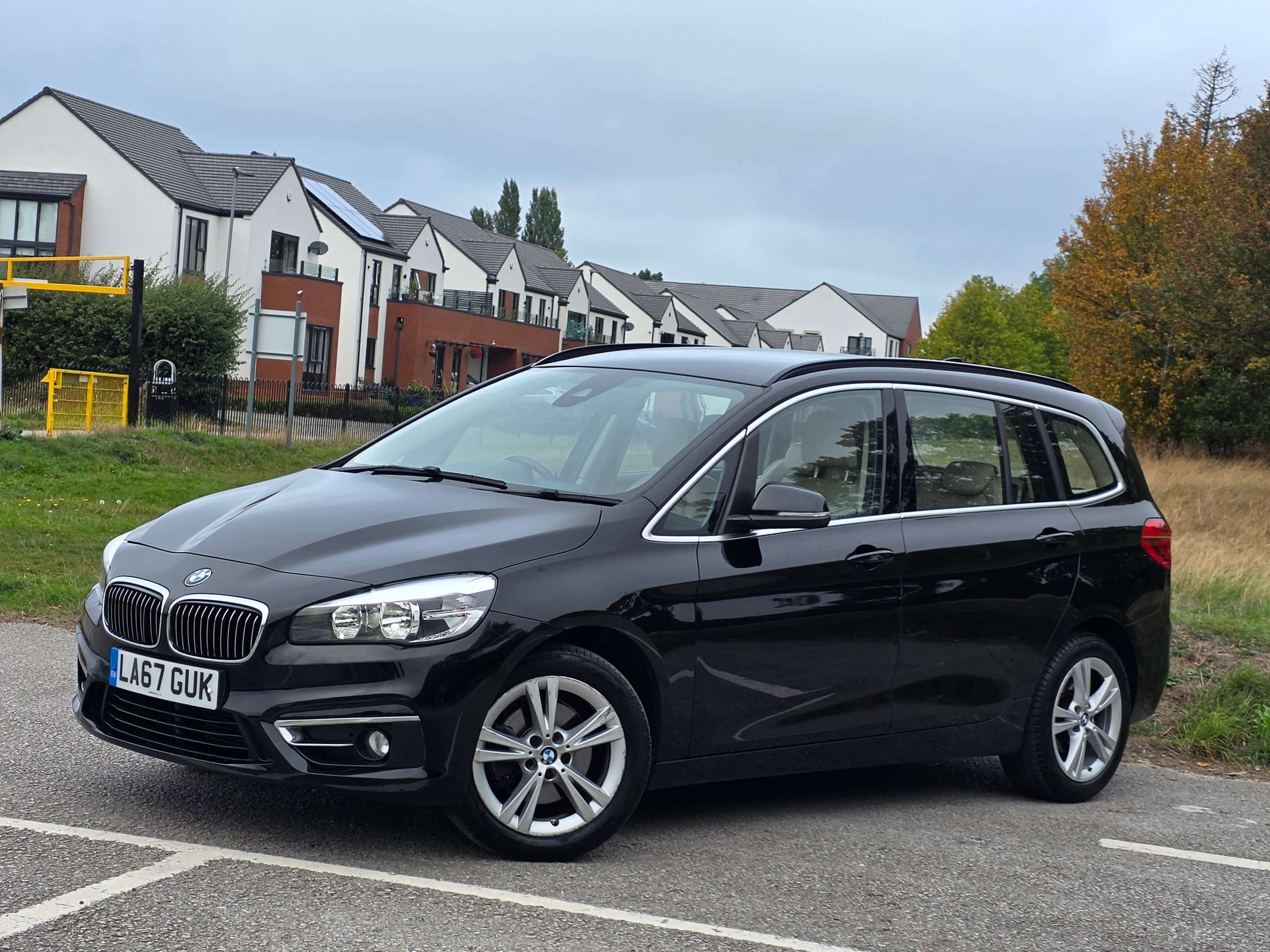 A 2018 BMW 2 SERIES GRAN TOURER 2.0 218d Luxury MPV 5dr Diesel Manual Euro 6 (s/s) (150 ps) A 2018 BMW 2 SERIES GRAN TOURER 2.0 218d Luxury MPV 5dr Diesel Manual Euro 6 (s/s) (150 ps)