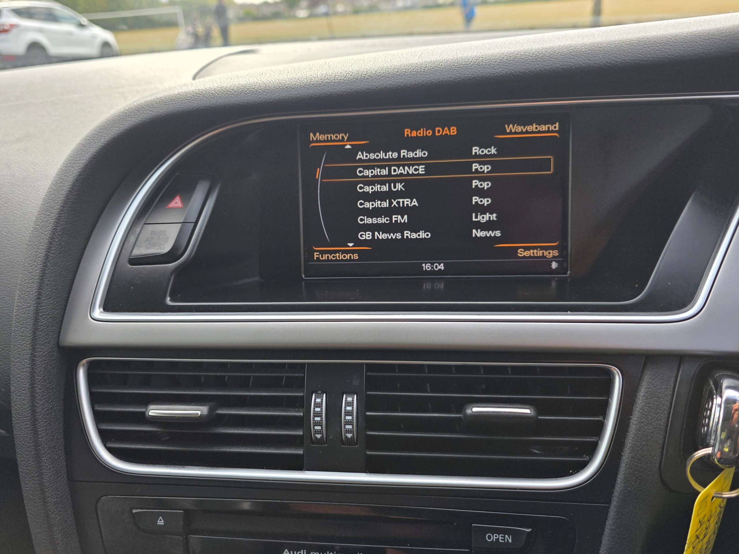2015 AUDI A4 2015 AUDI A4