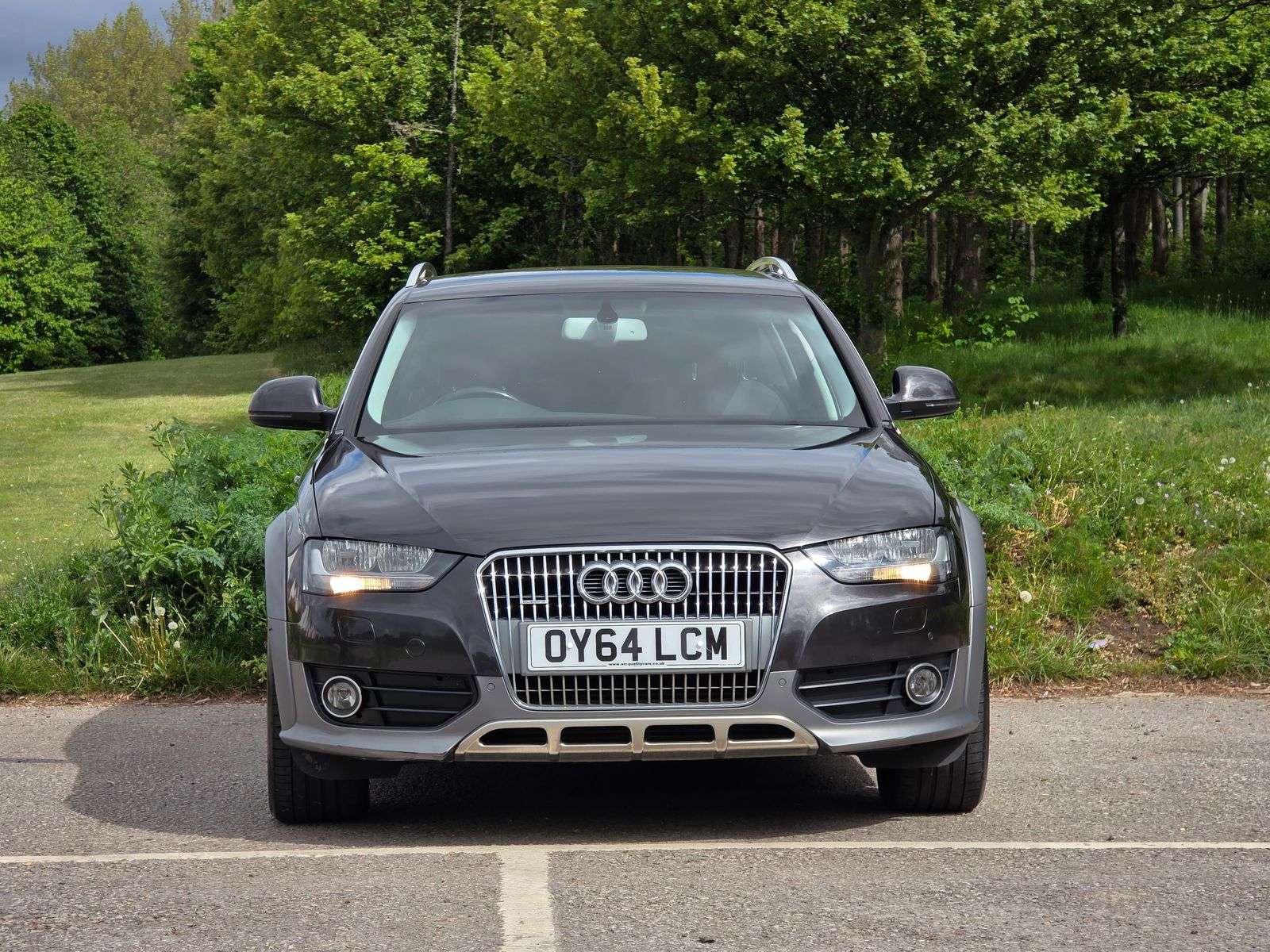 A 2014 AUDI A4 ALLROAD 2.0 TDI quattro Euro 5 (s/s) 5dr A 2014 AUDI A4 ALLROAD 2.0 TDI quattro Euro 5 (s/s) 5dr