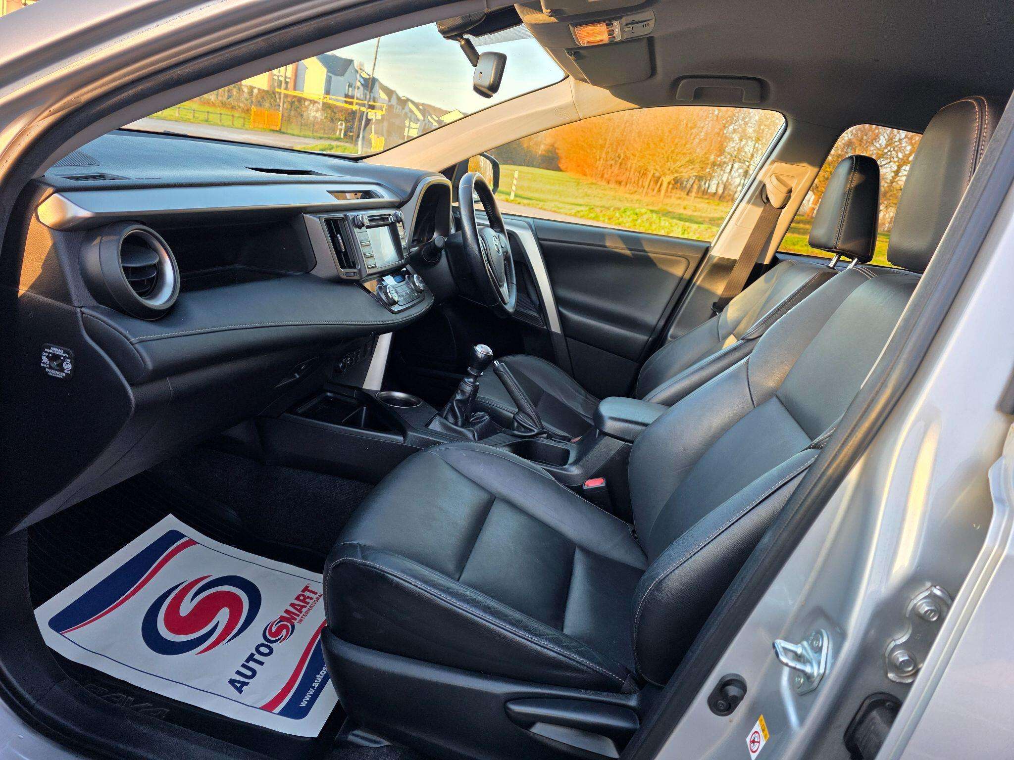 2015 TOYOTA RAV4 2015 TOYOTA RAV4