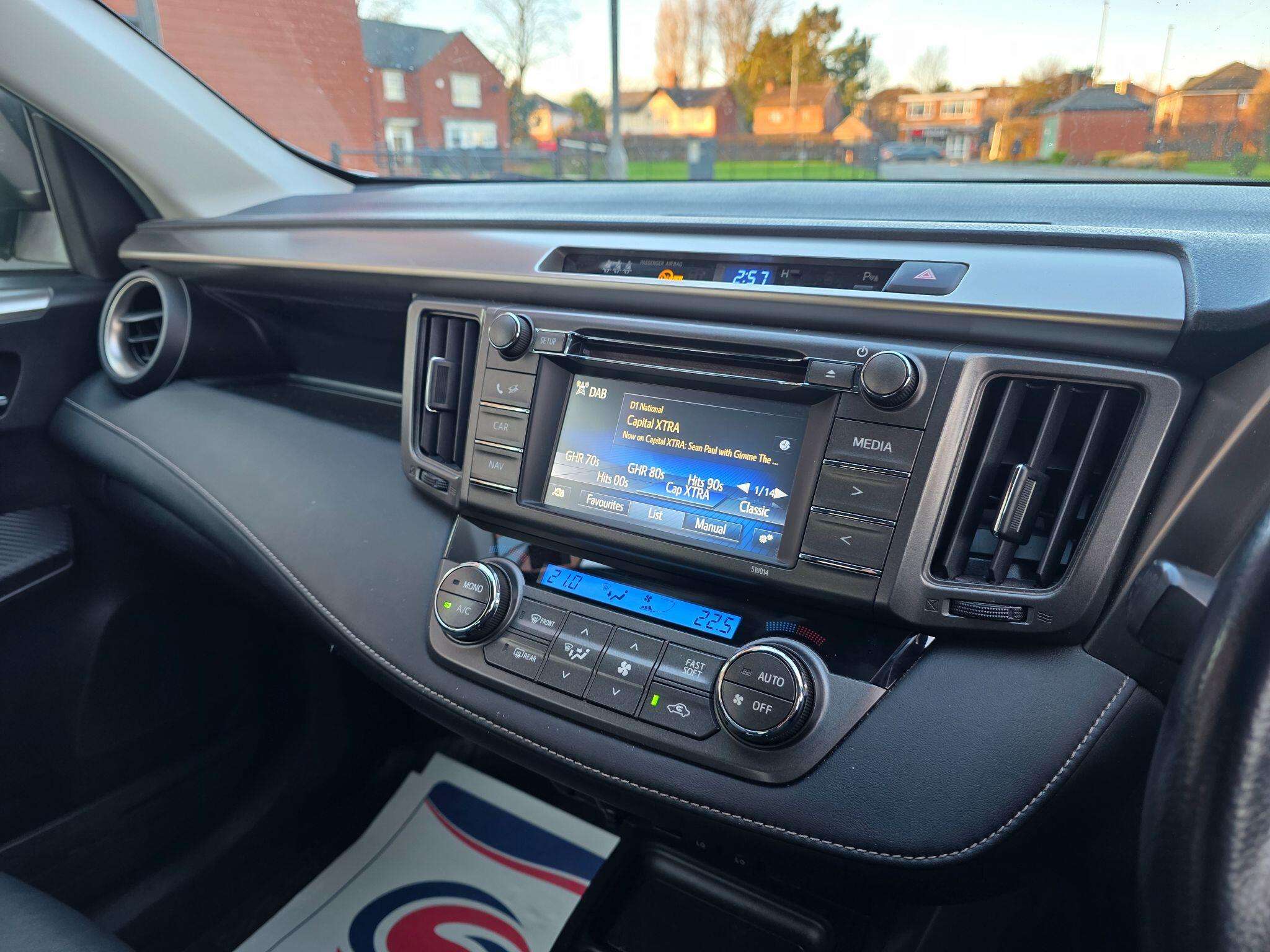 2015 TOYOTA RAV4 2015 TOYOTA RAV4