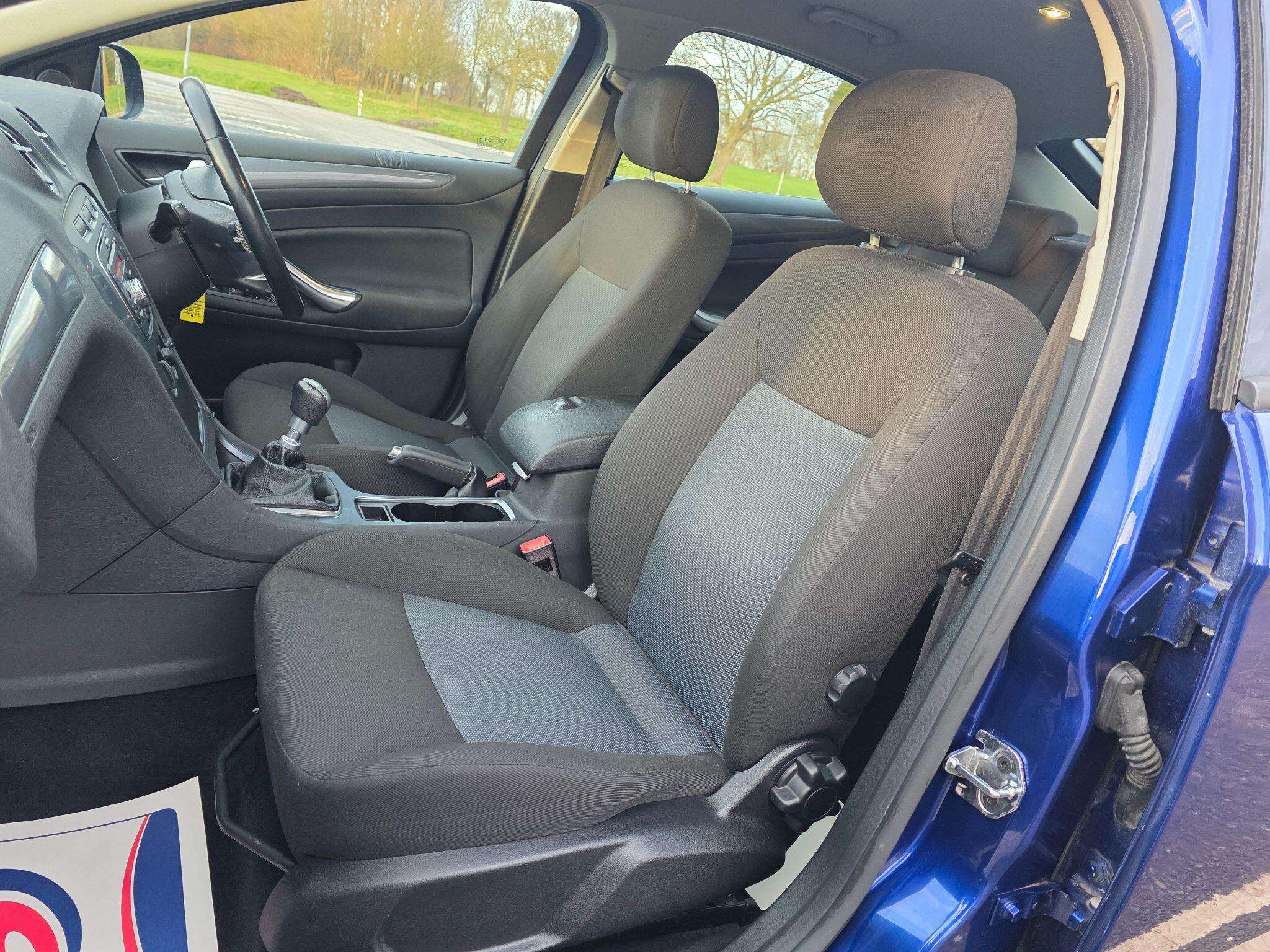 2015 FORD MONDEO 2015 FORD MONDEO