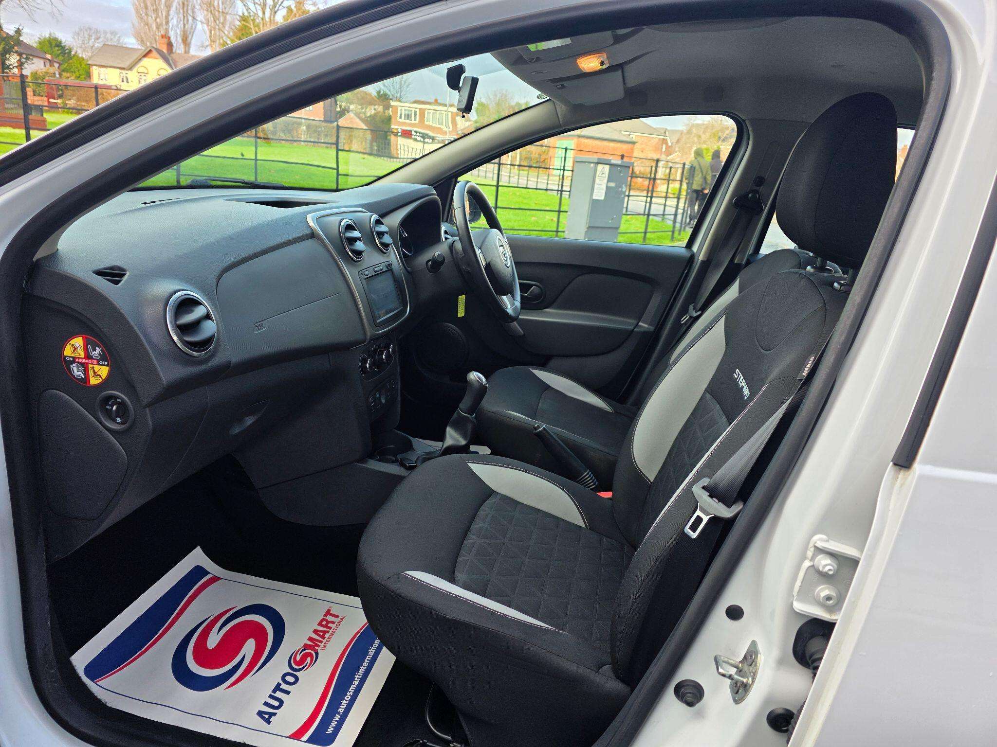 2015 DACIA SANDERO STEPWAY 2015 DACIA SANDERO STEPWAY