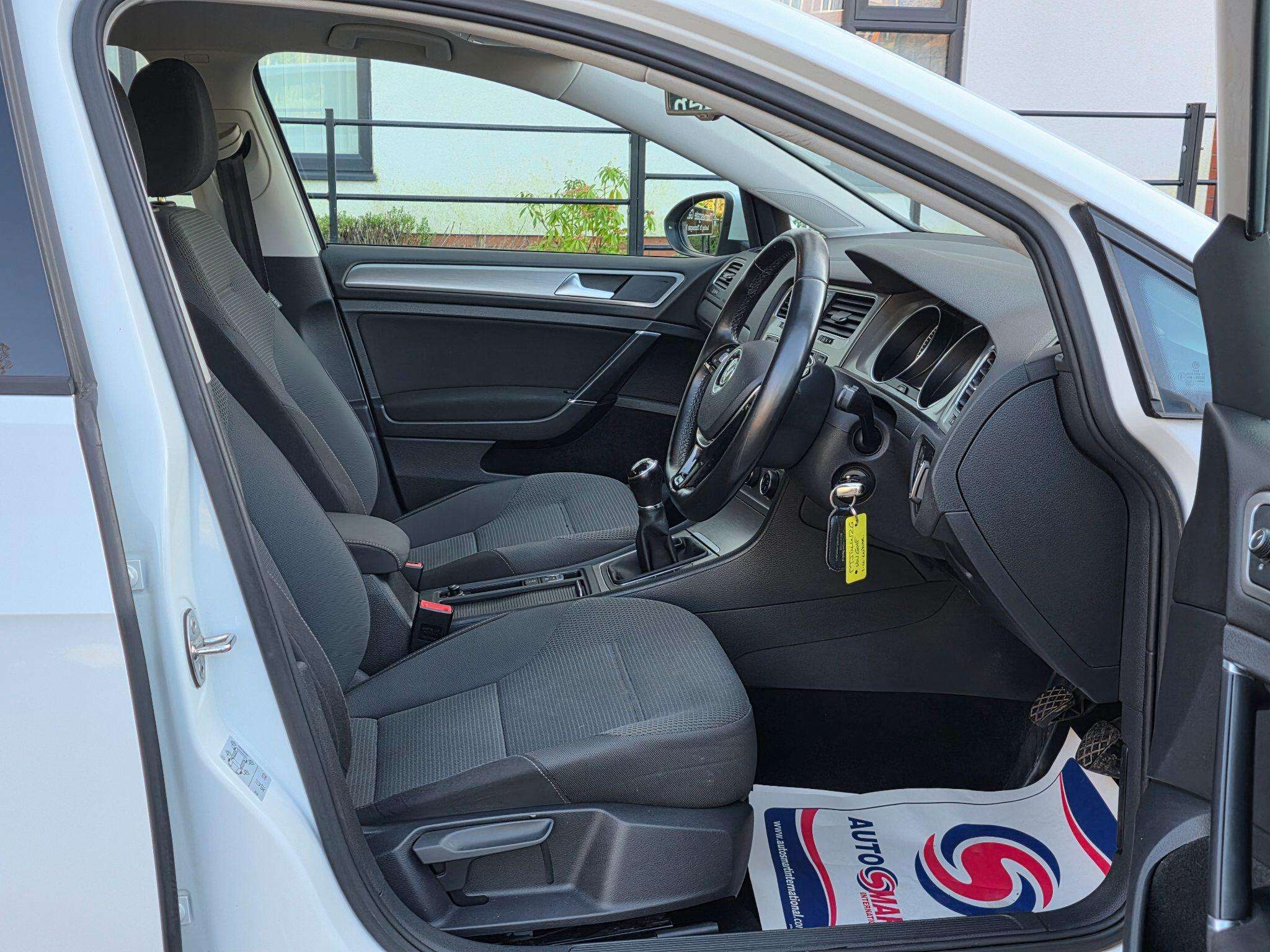 2014 VOLKSWAGEN GOLF 2014 VOLKSWAGEN GOLF