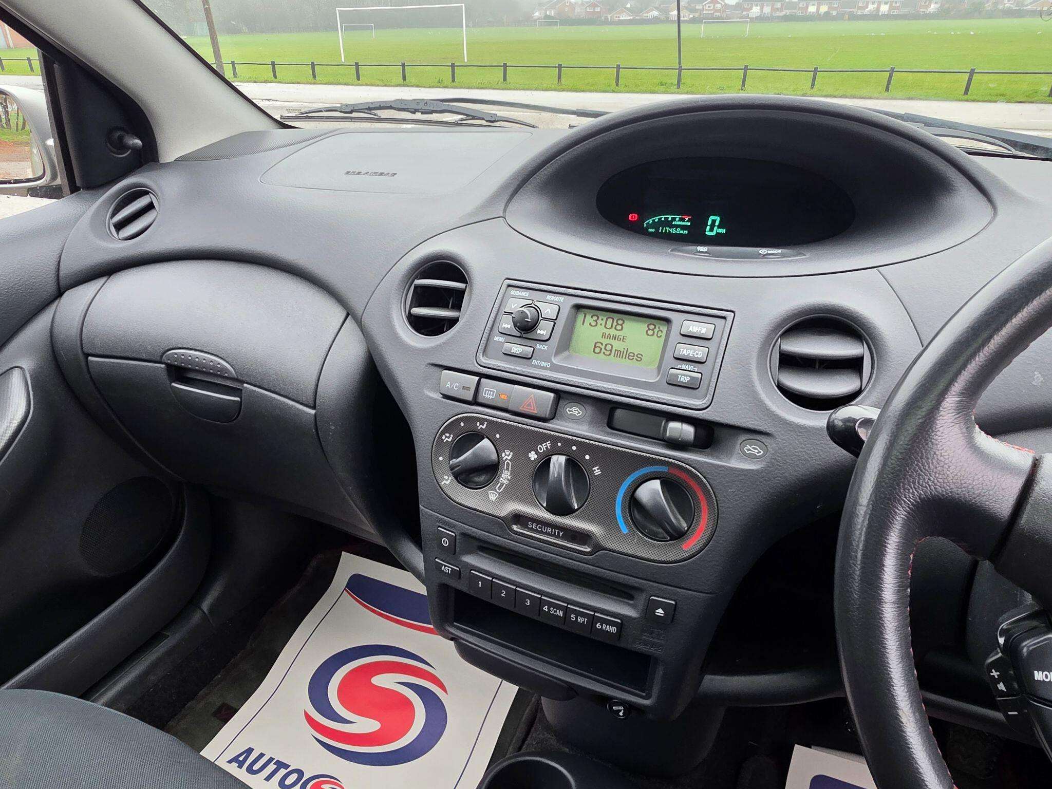 2005 TOYOTA YARIS 2005 TOYOTA YARIS