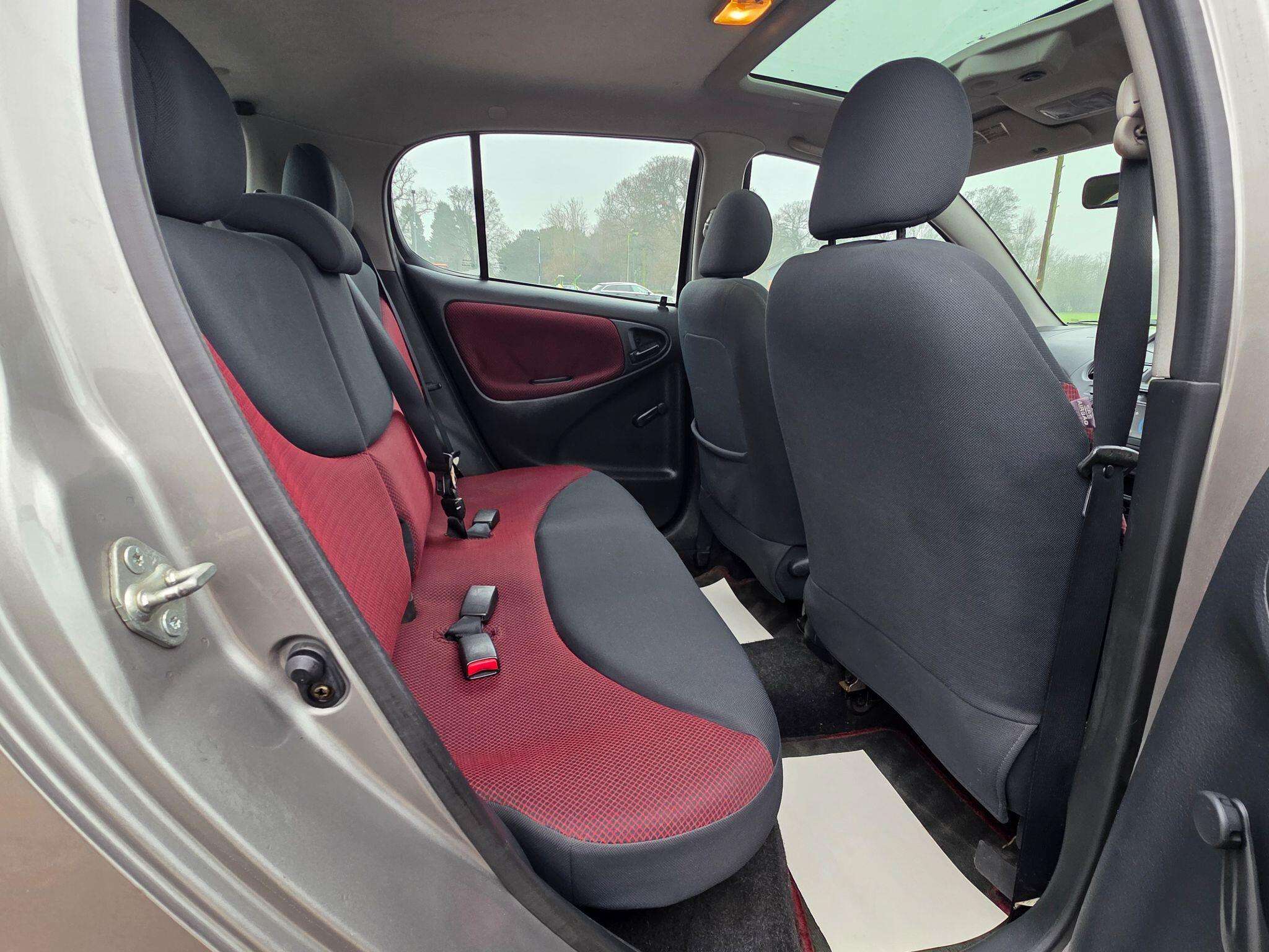 2005 TOYOTA YARIS 2005 TOYOTA YARIS