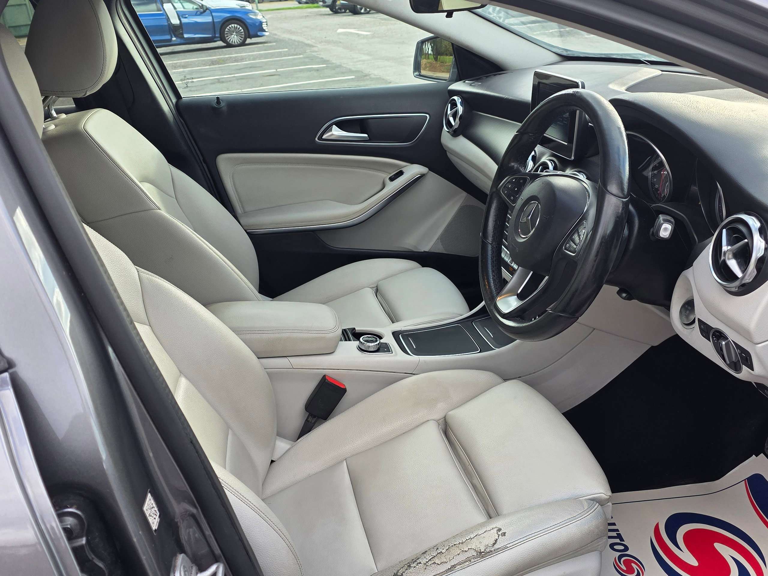 2017 MERCEDES-BENZ GLA 2017 MERCEDES-BENZ GLA