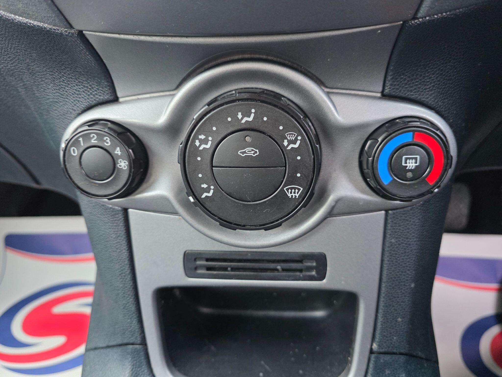 2009 FORD FIESTA 2009 FORD FIESTA