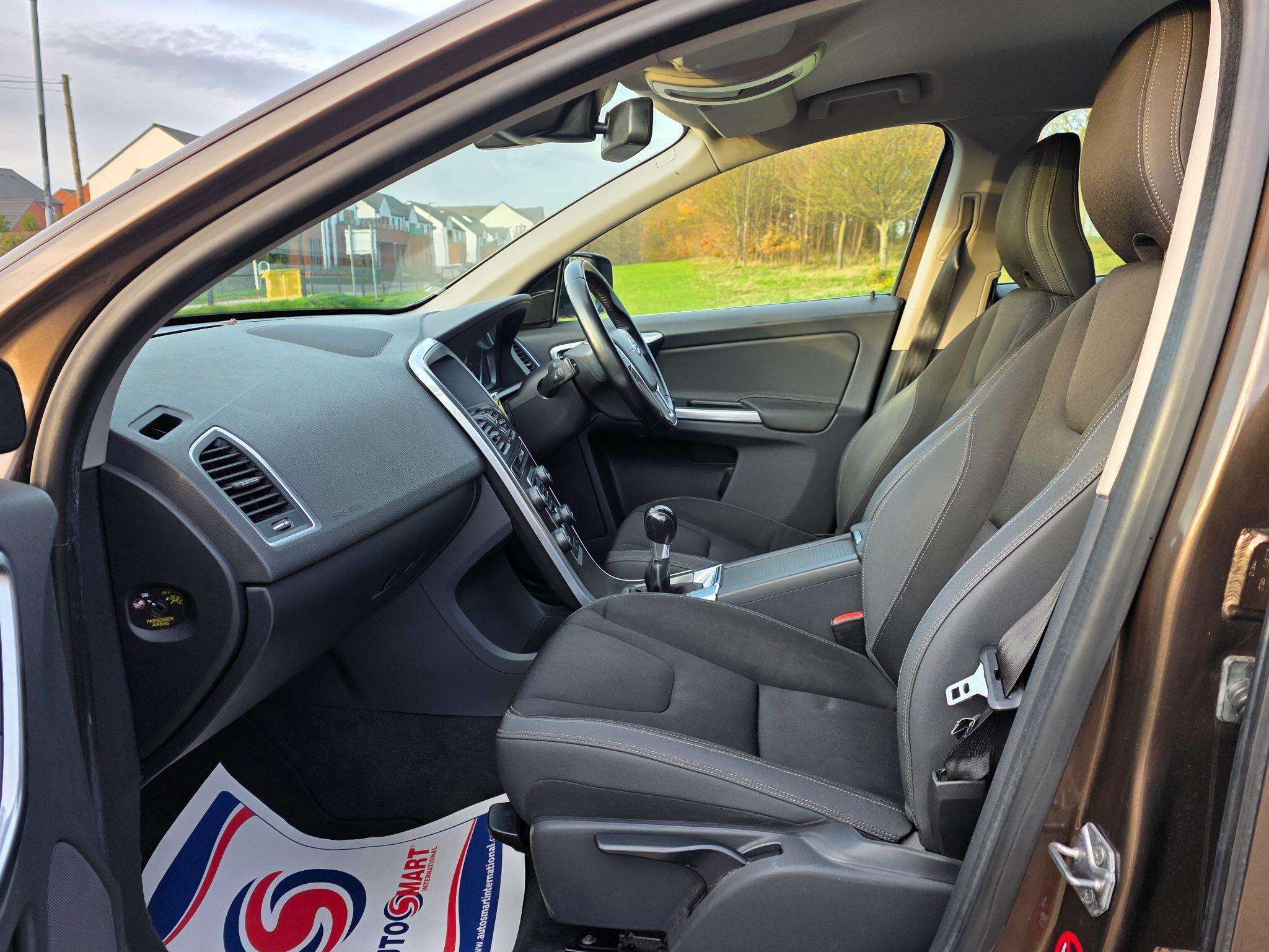 2013 VOLVO XC60 2013 VOLVO XC60