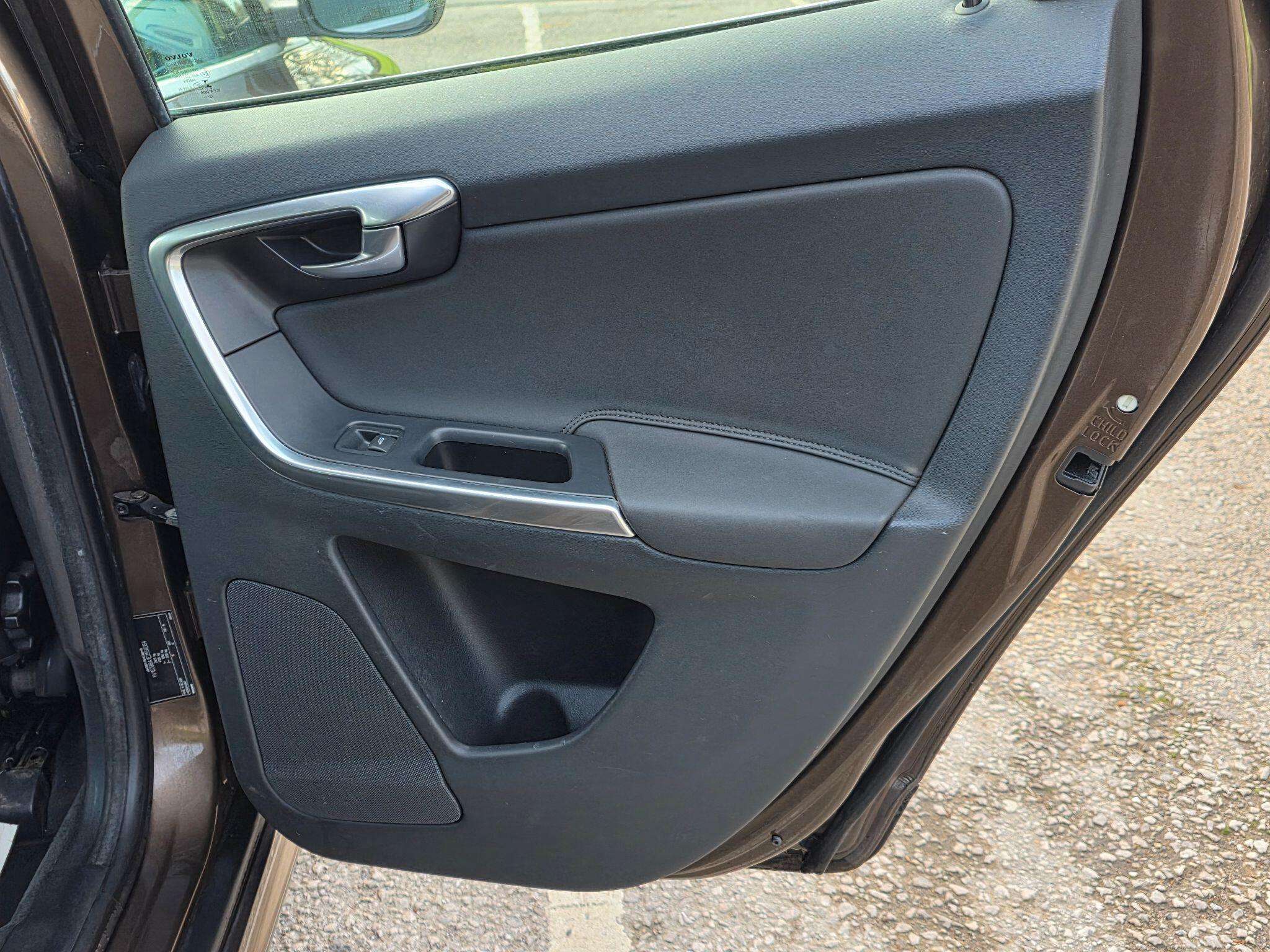 2013 VOLVO XC60 2013 VOLVO XC60