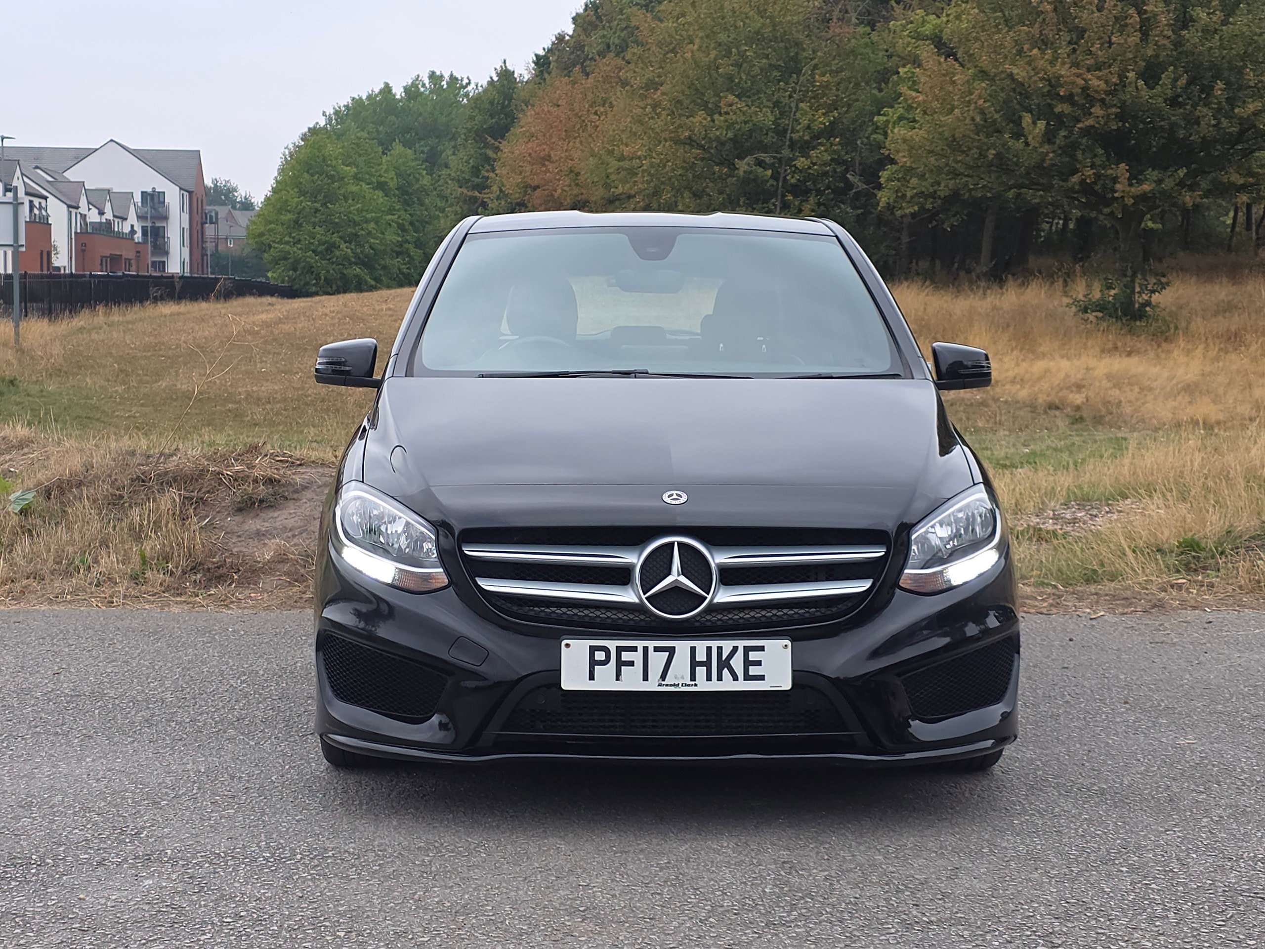 A 2017 MERCEDES-BENZ B CLASS 1.5 B180d AMG Line MPV 5dr Diesel 7G-DCT Euro 6 (s/s) (109 ps) A 2017 MERCEDES-BENZ B CLASS 1.5 B180d AMG Line MPV 5dr Diesel 7G-DCT Euro 6 (s/s) (109 ps)