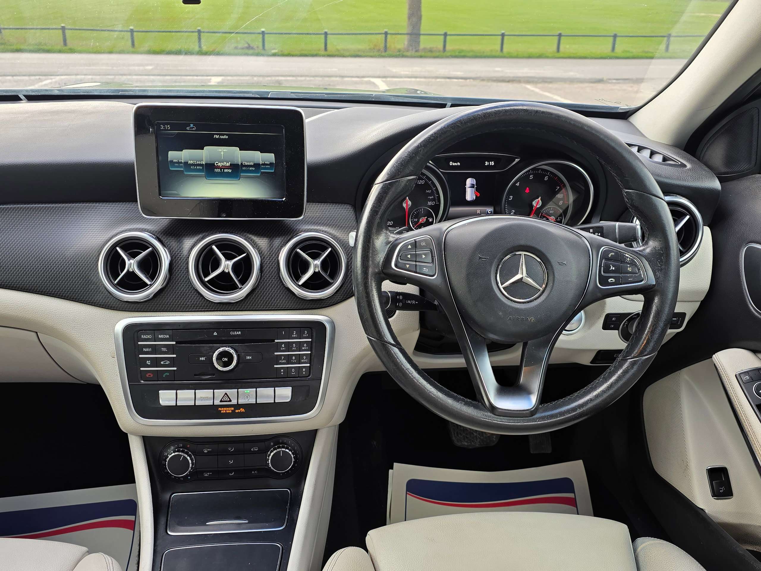 2017 MERCEDES-BENZ GLA 2017 MERCEDES-BENZ GLA