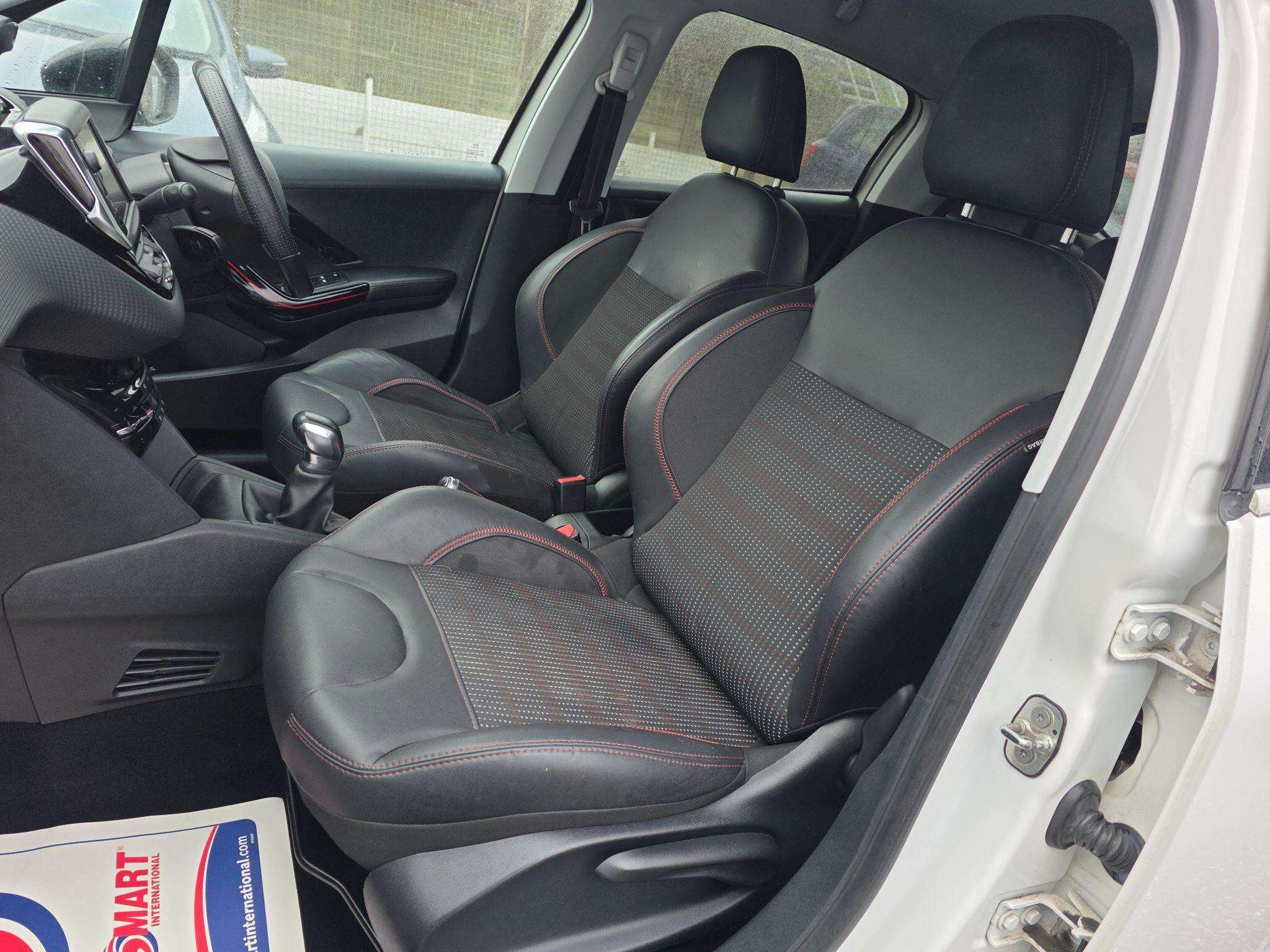 2016 PEUGEOT 208 2016 PEUGEOT 208