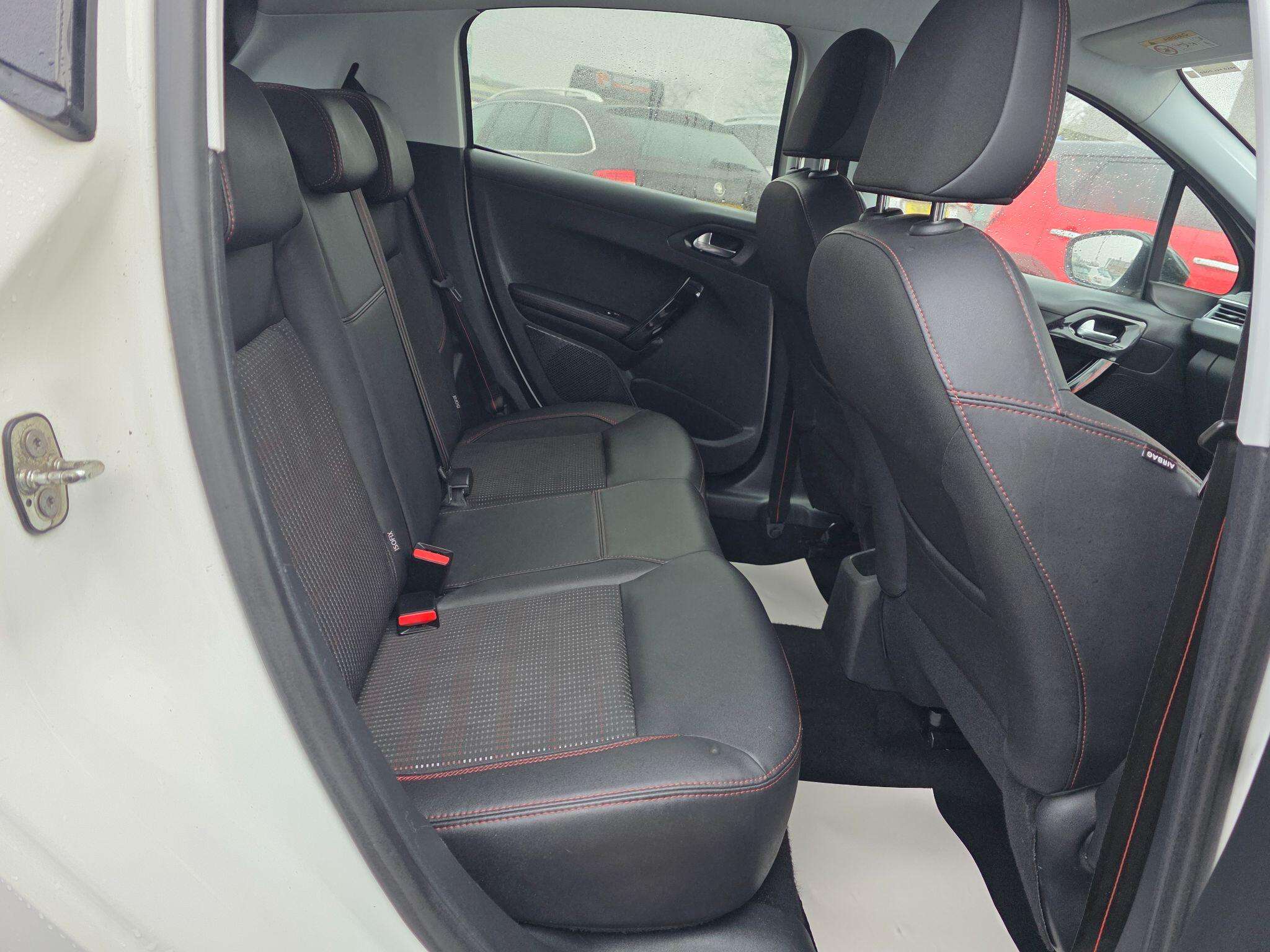 2016 PEUGEOT 208 2016 PEUGEOT 208