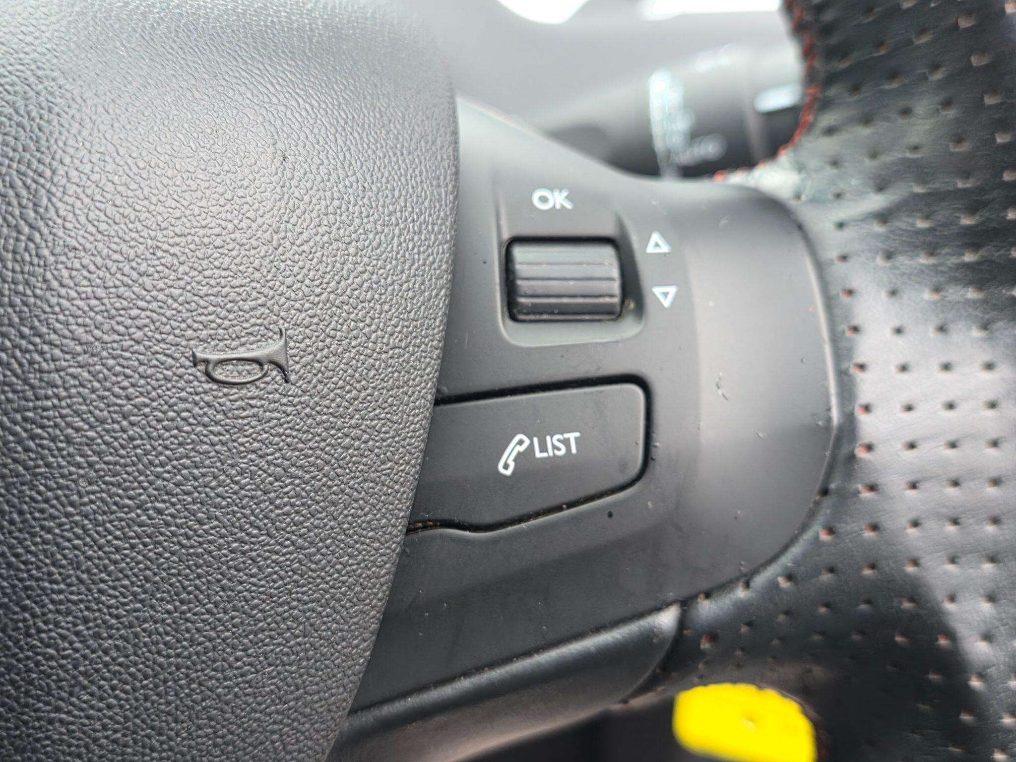 2016 PEUGEOT 208 2016 PEUGEOT 208