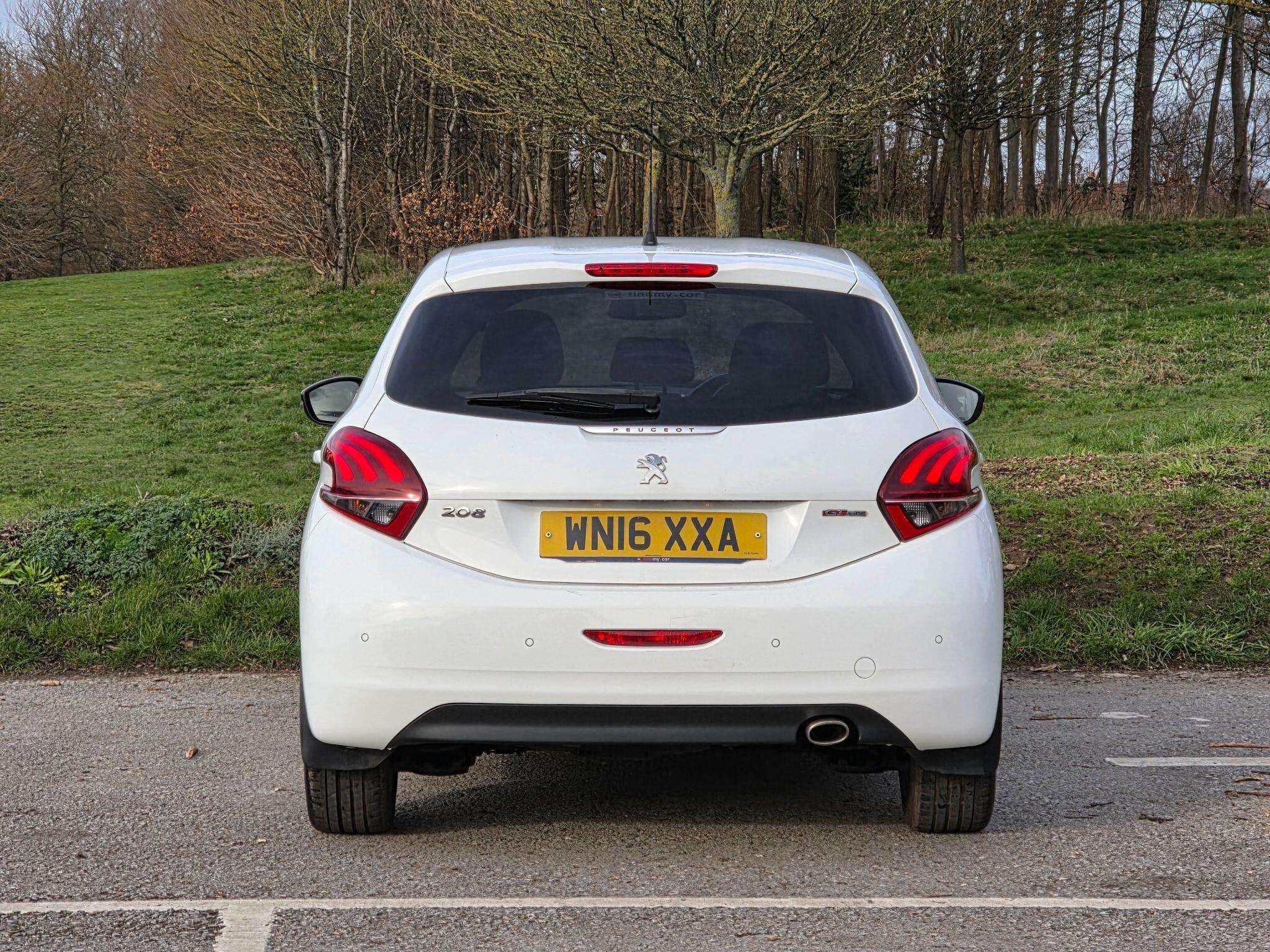 2016 PEUGEOT 208 2016 PEUGEOT 208