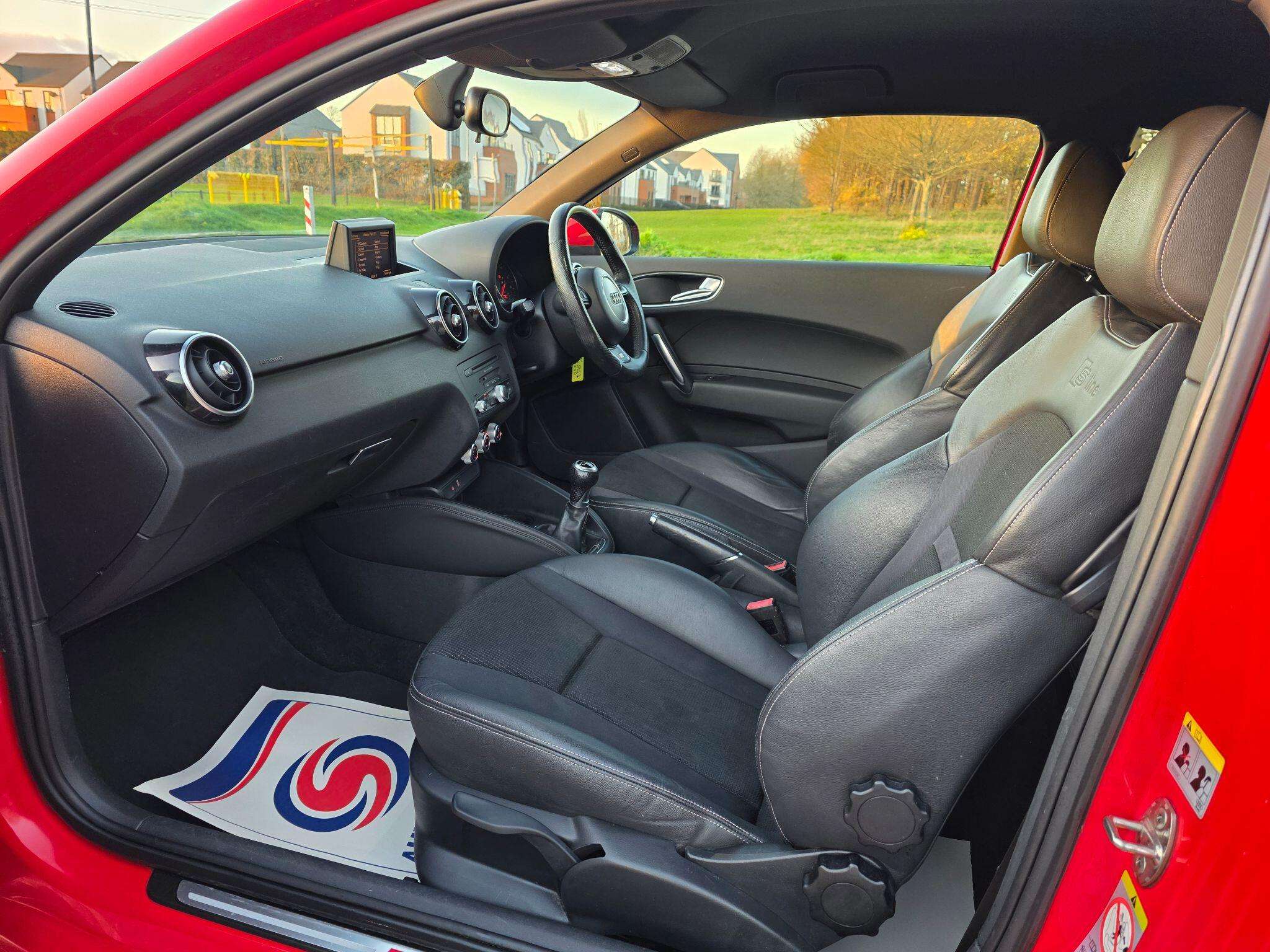 2013 AUDI A1 2013 AUDI A1