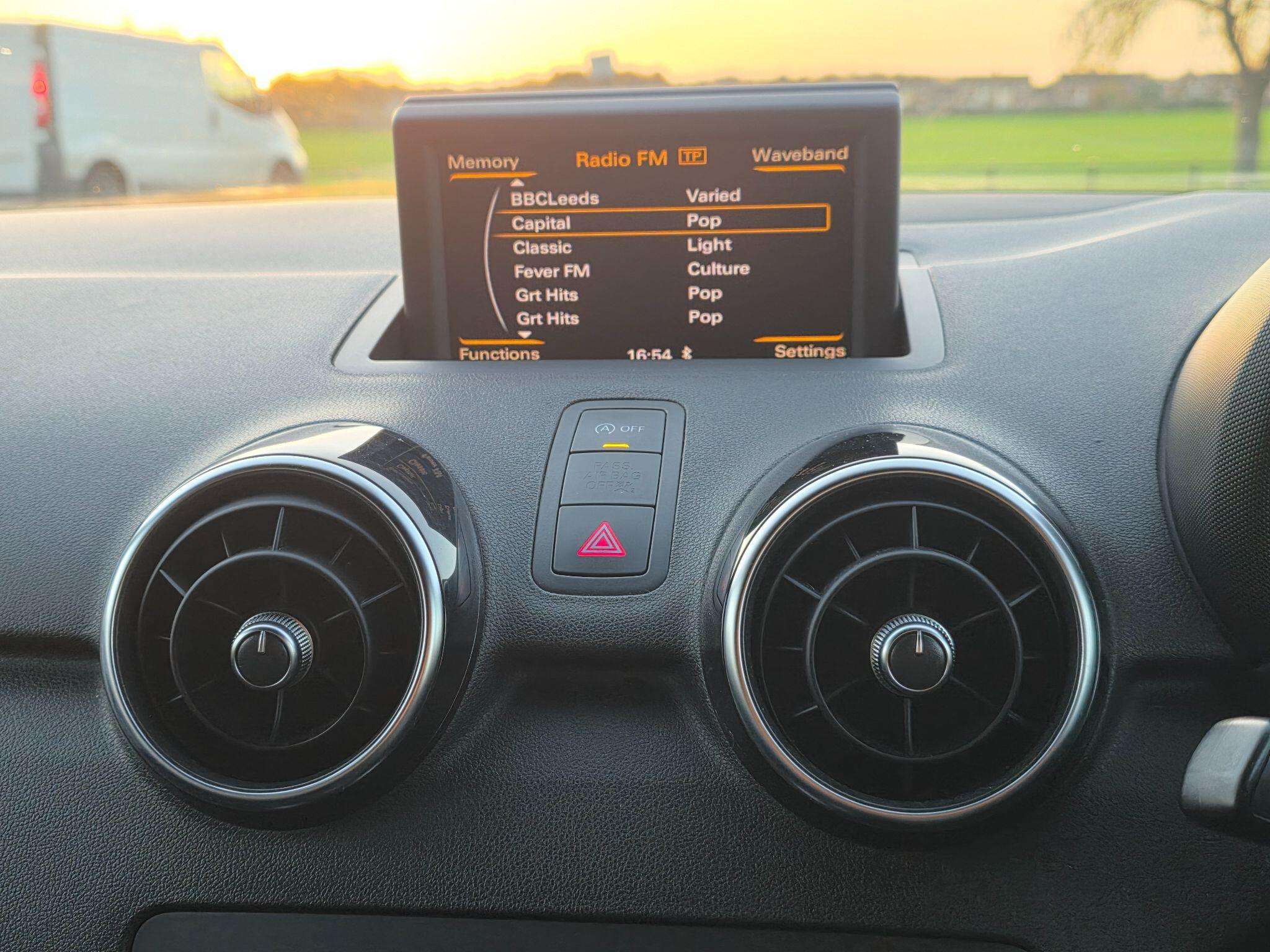 2013 AUDI A1 2013 AUDI A1