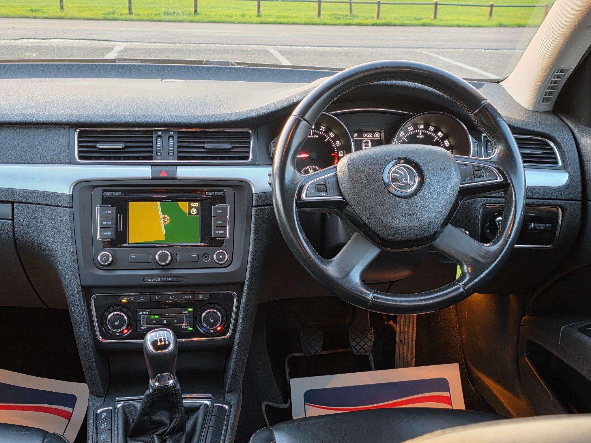 2014 SKODA SUPERB 2014 SKODA SUPERB