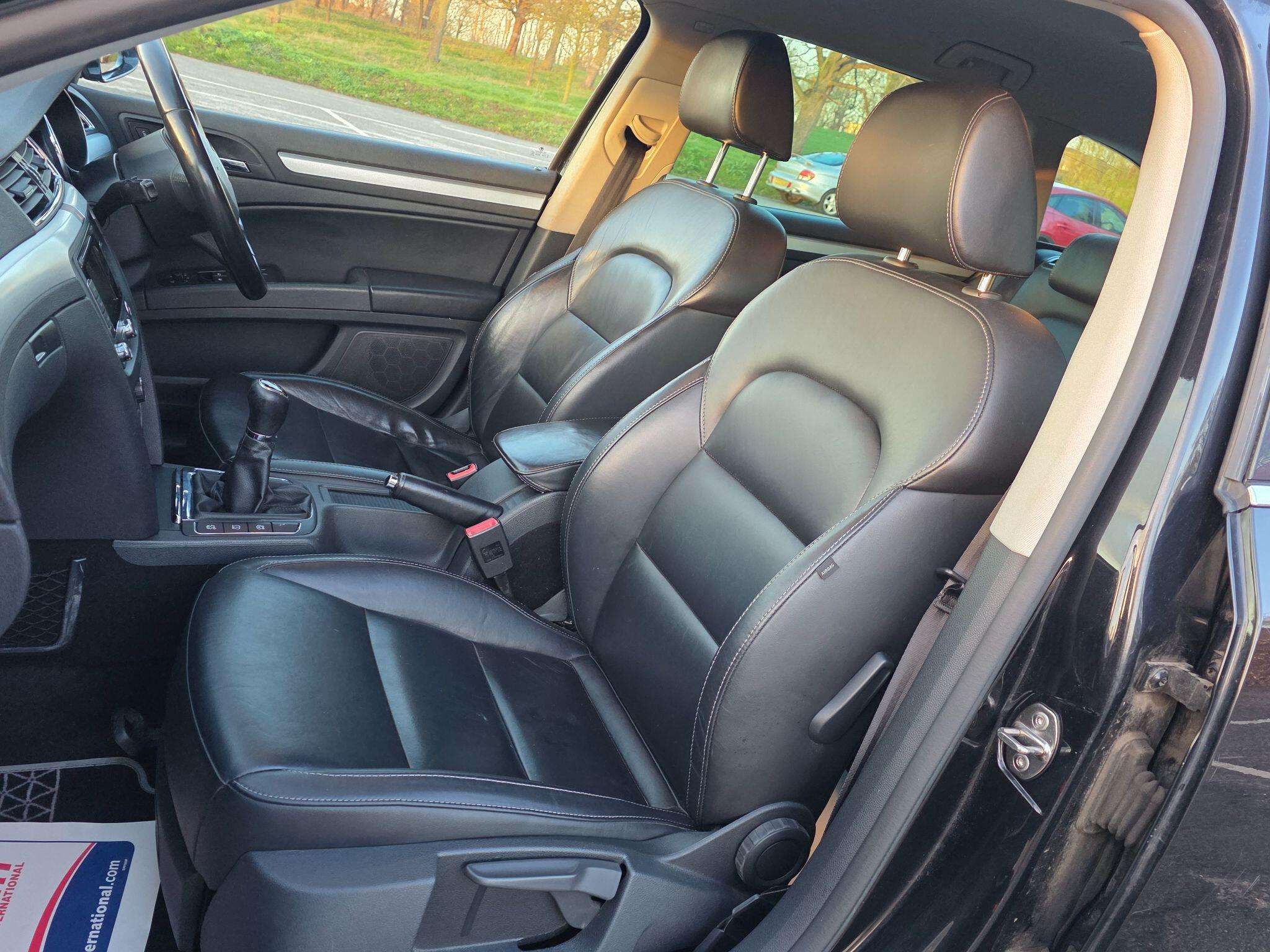 2014 SKODA SUPERB 2014 SKODA SUPERB