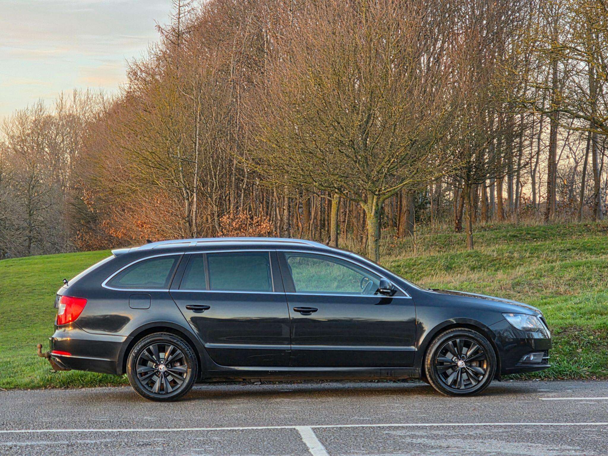 2014 SKODA SUPERB 2014 SKODA SUPERB