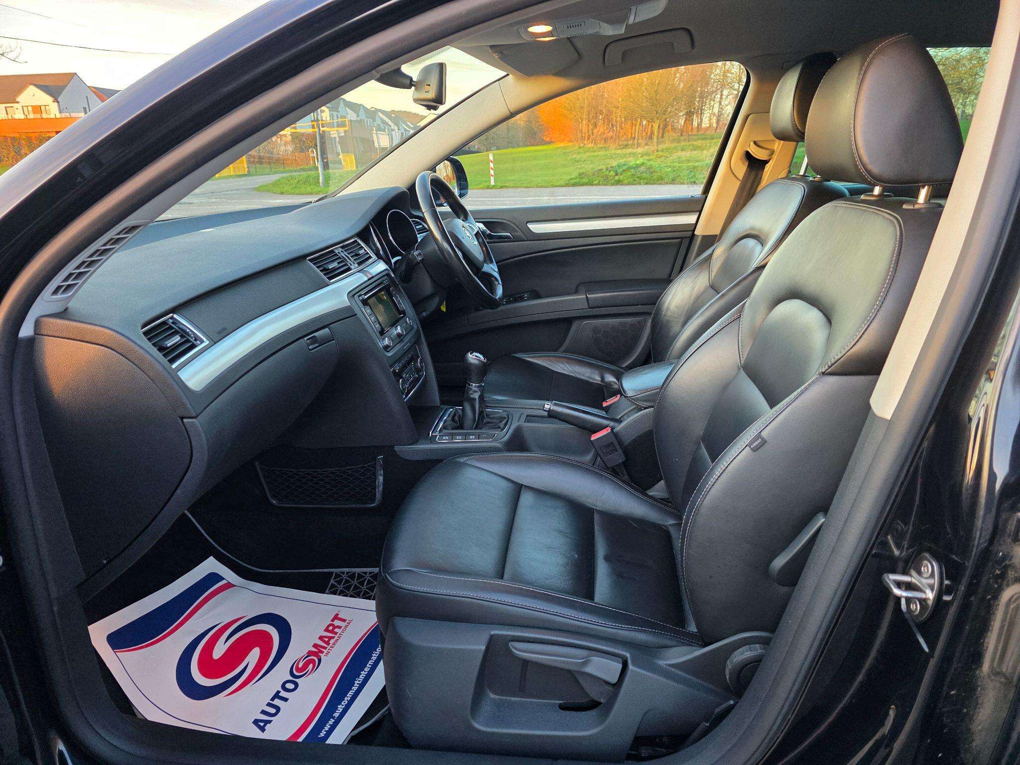 2014 SKODA SUPERB 2014 SKODA SUPERB