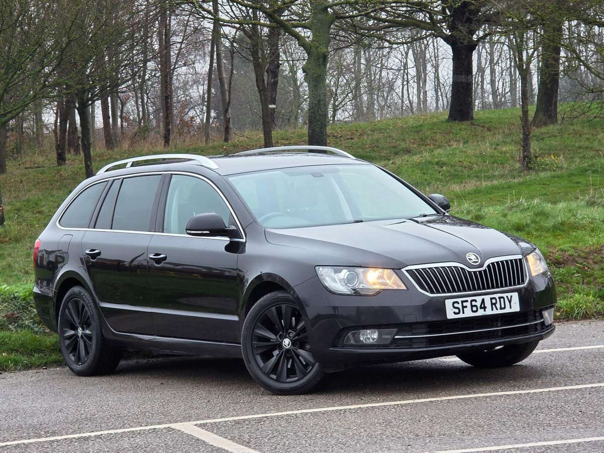 Check out this Skoda Superb 2014 Diesel Manual