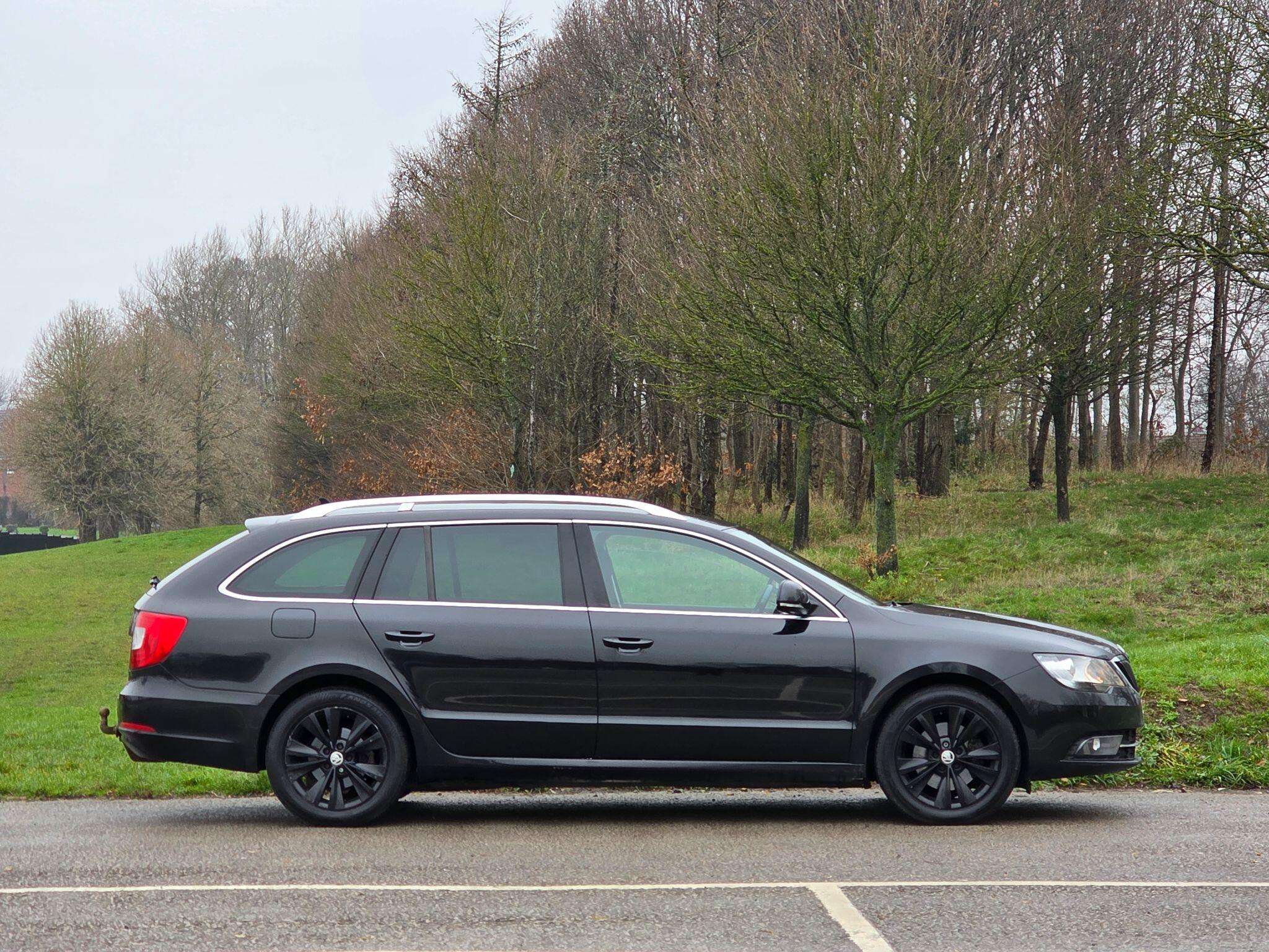 2014 SKODA SUPERB 2014 SKODA SUPERB