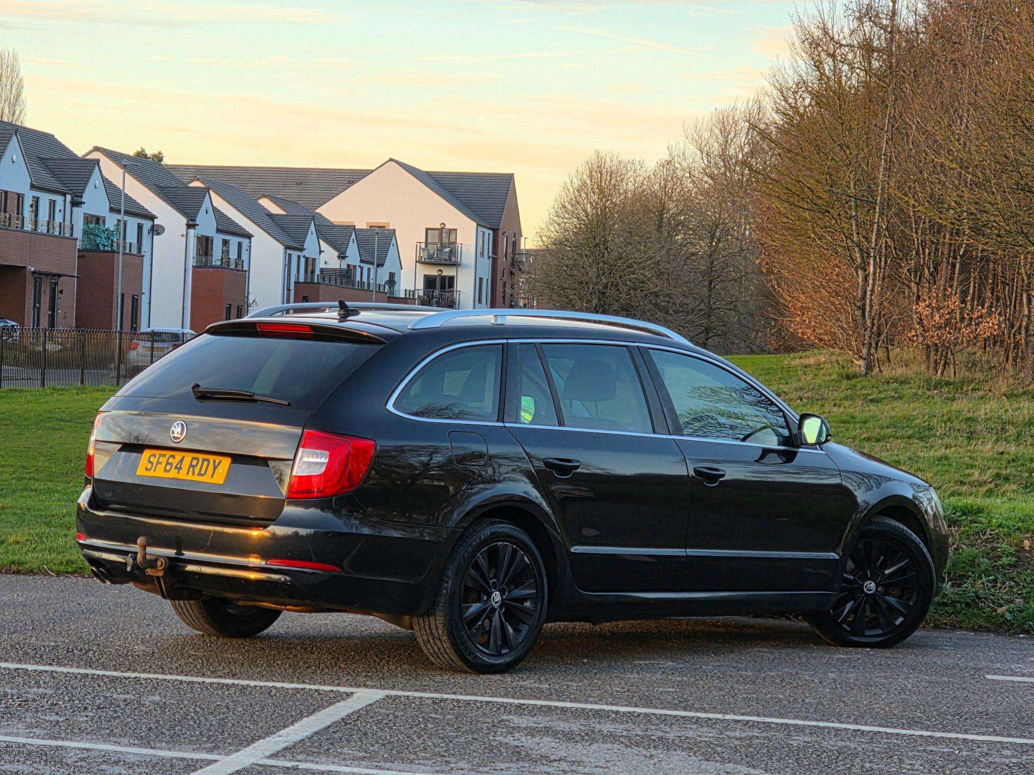 2014 SKODA SUPERB 2014 SKODA SUPERB