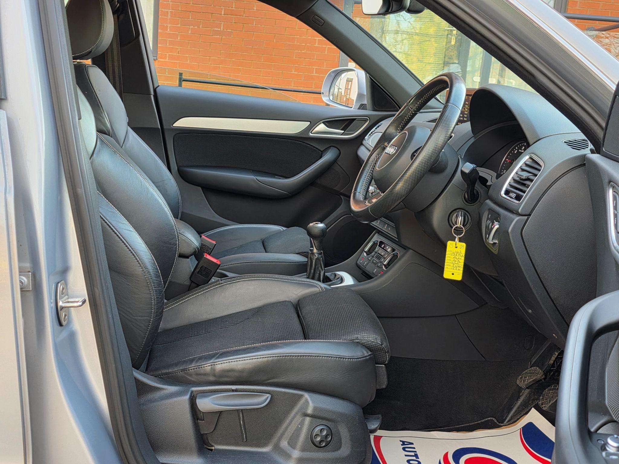 2018 AUDI Q3 2018 AUDI Q3