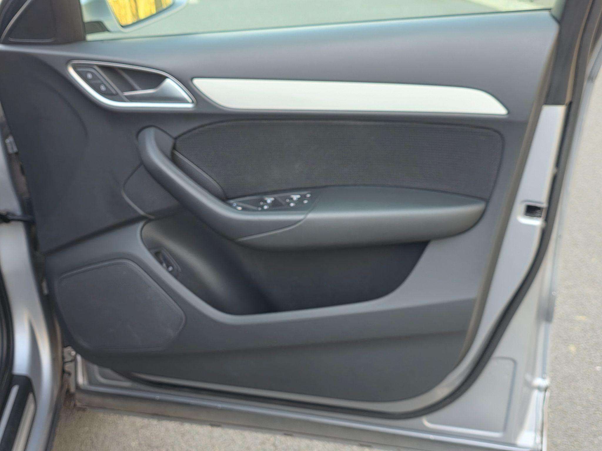 2018 AUDI Q3 2018 AUDI Q3