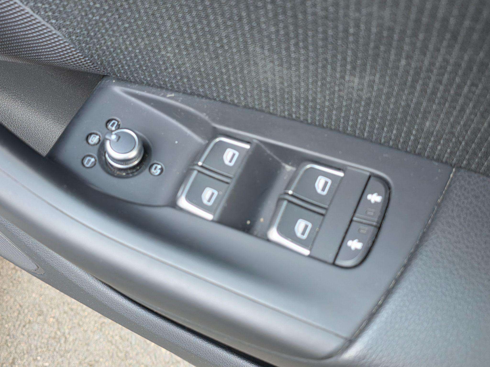 2018 AUDI Q3 2018 AUDI Q3