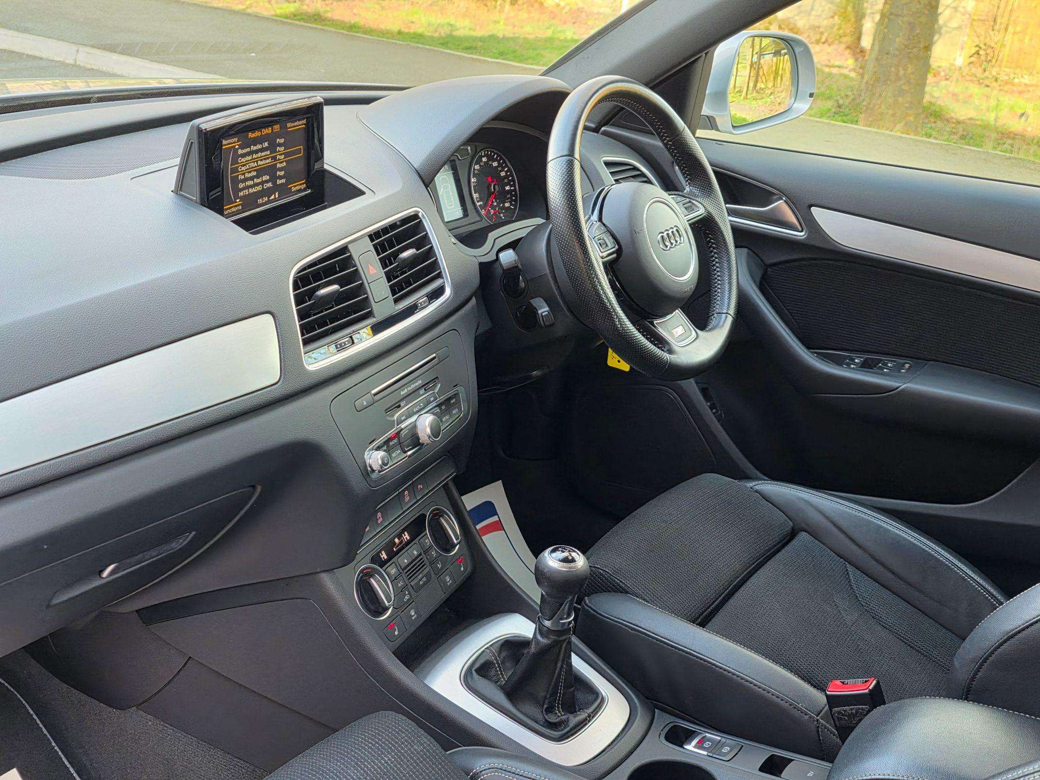 2018 AUDI Q3 2018 AUDI Q3