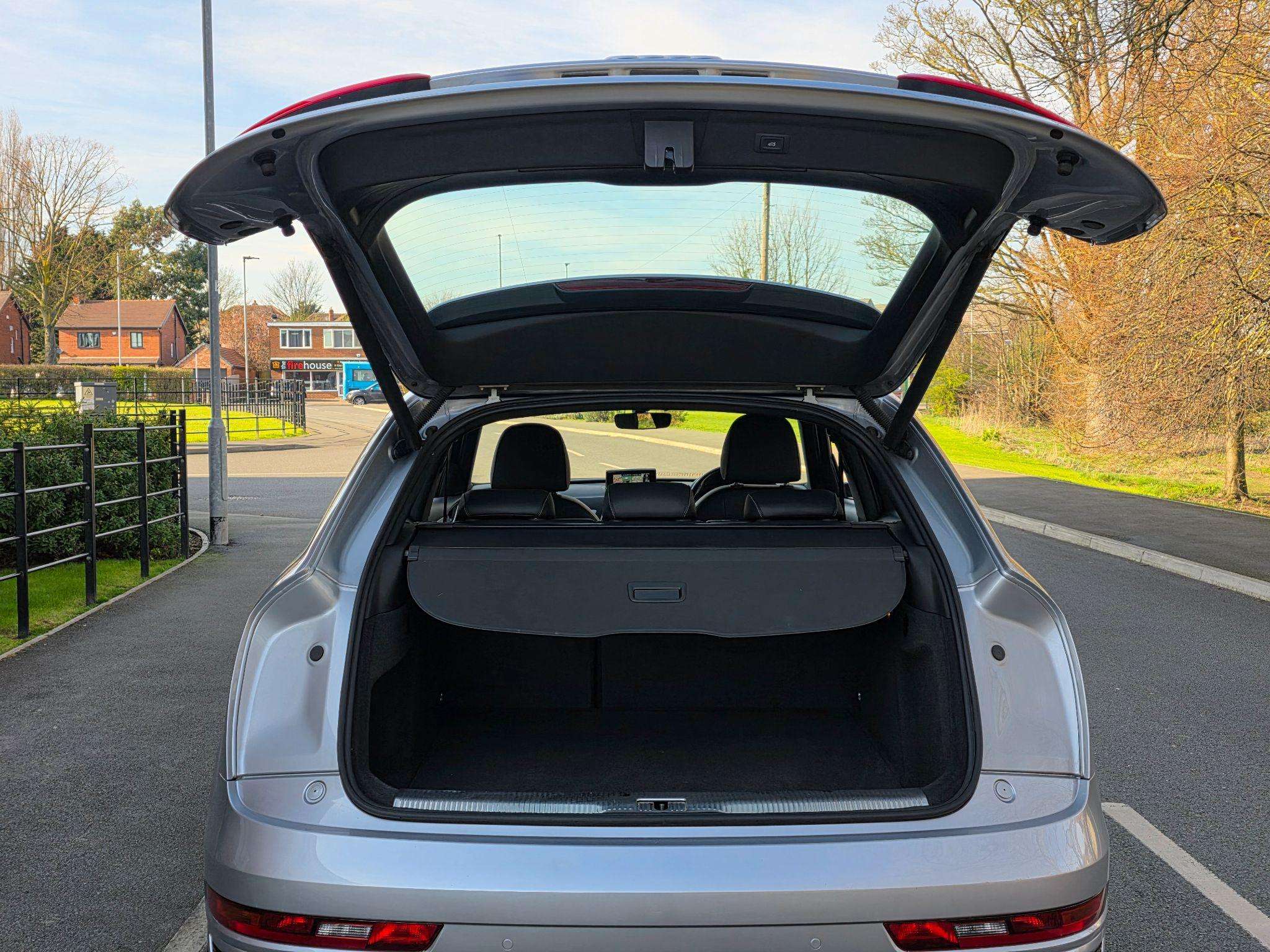 2018 AUDI Q3 2018 AUDI Q3