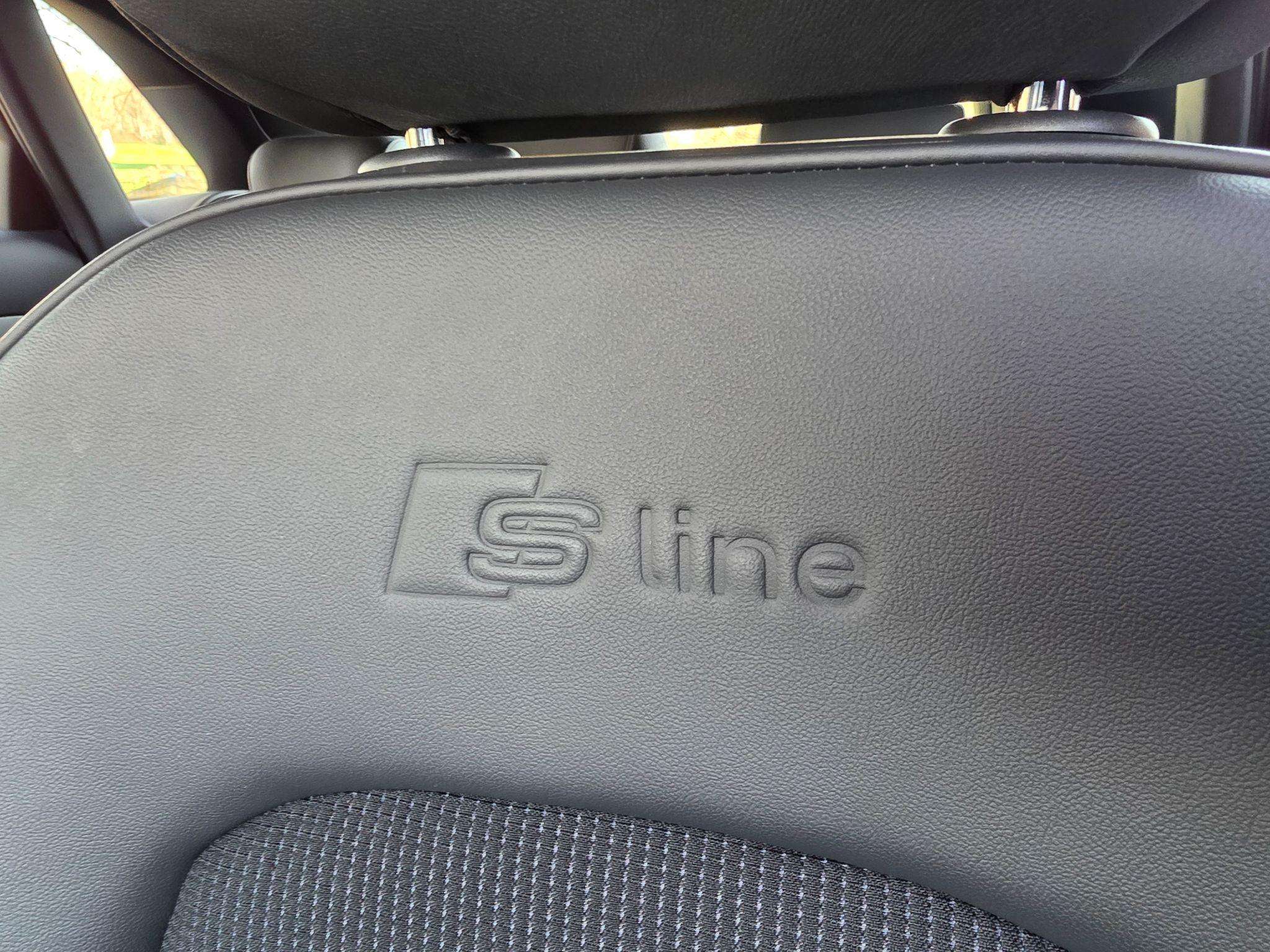 2018 AUDI Q3 2018 AUDI Q3