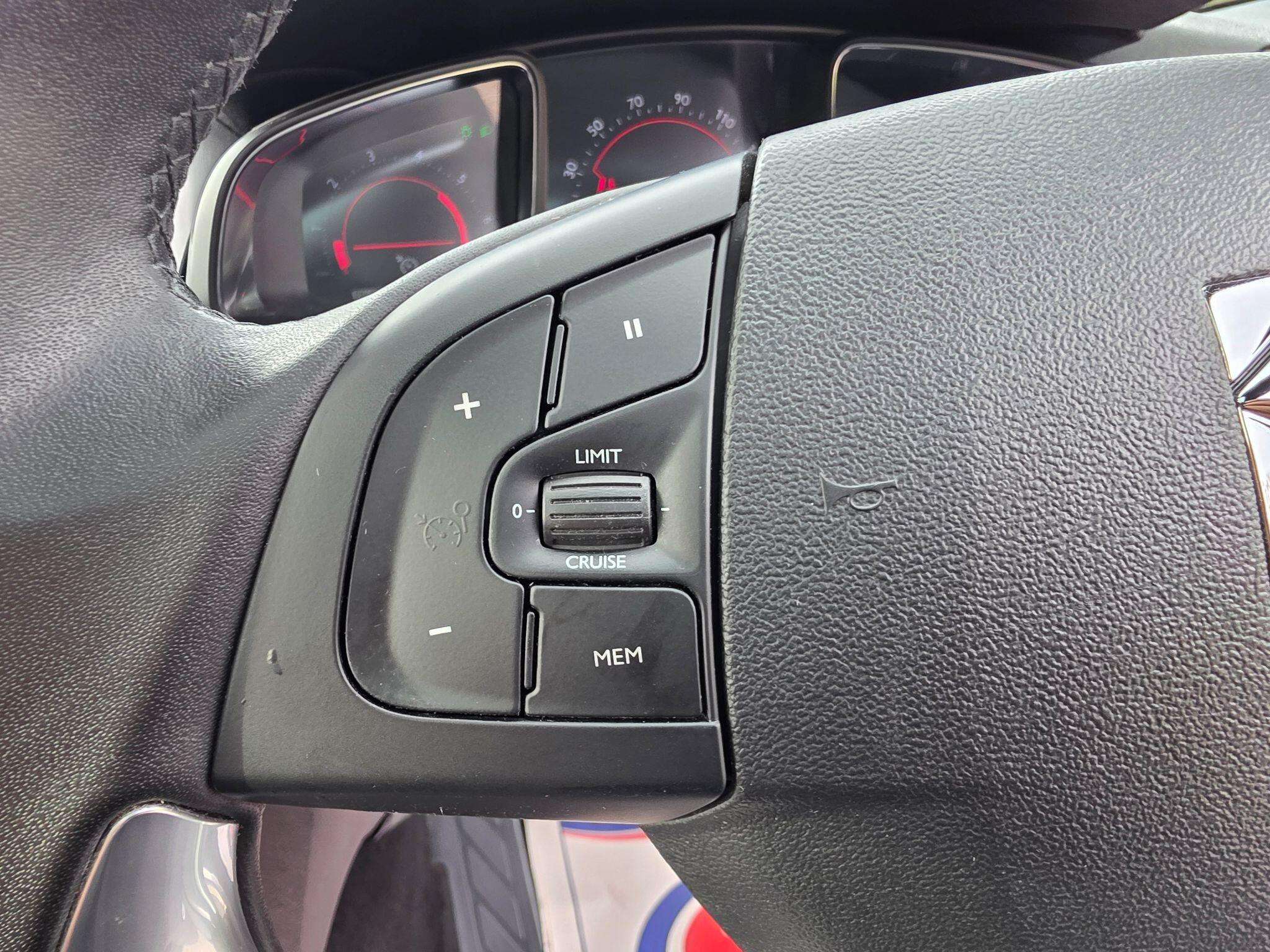 2015 CITROEN DS5 2015 CITROEN DS5