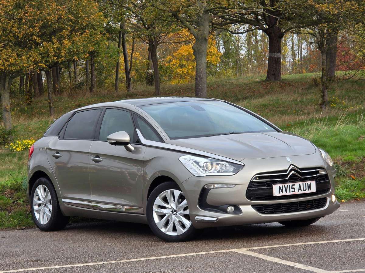 Check out this Citroen Ds5 2015 Diesel Manual