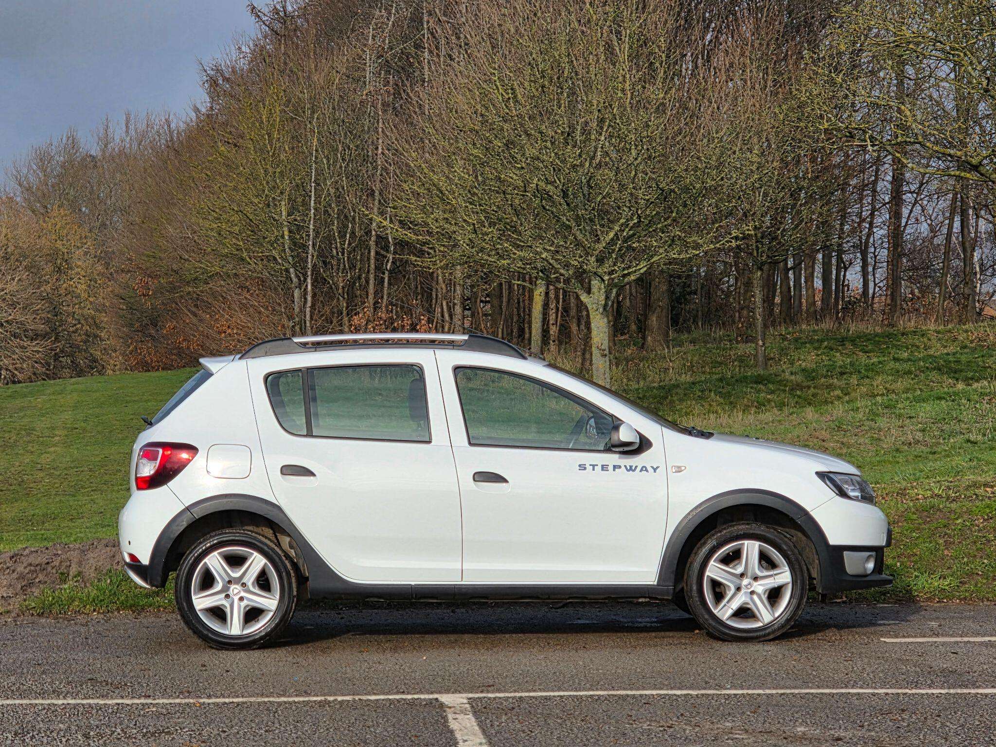 2015 DACIA SANDERO STEPWAY 2015 DACIA SANDERO STEPWAY