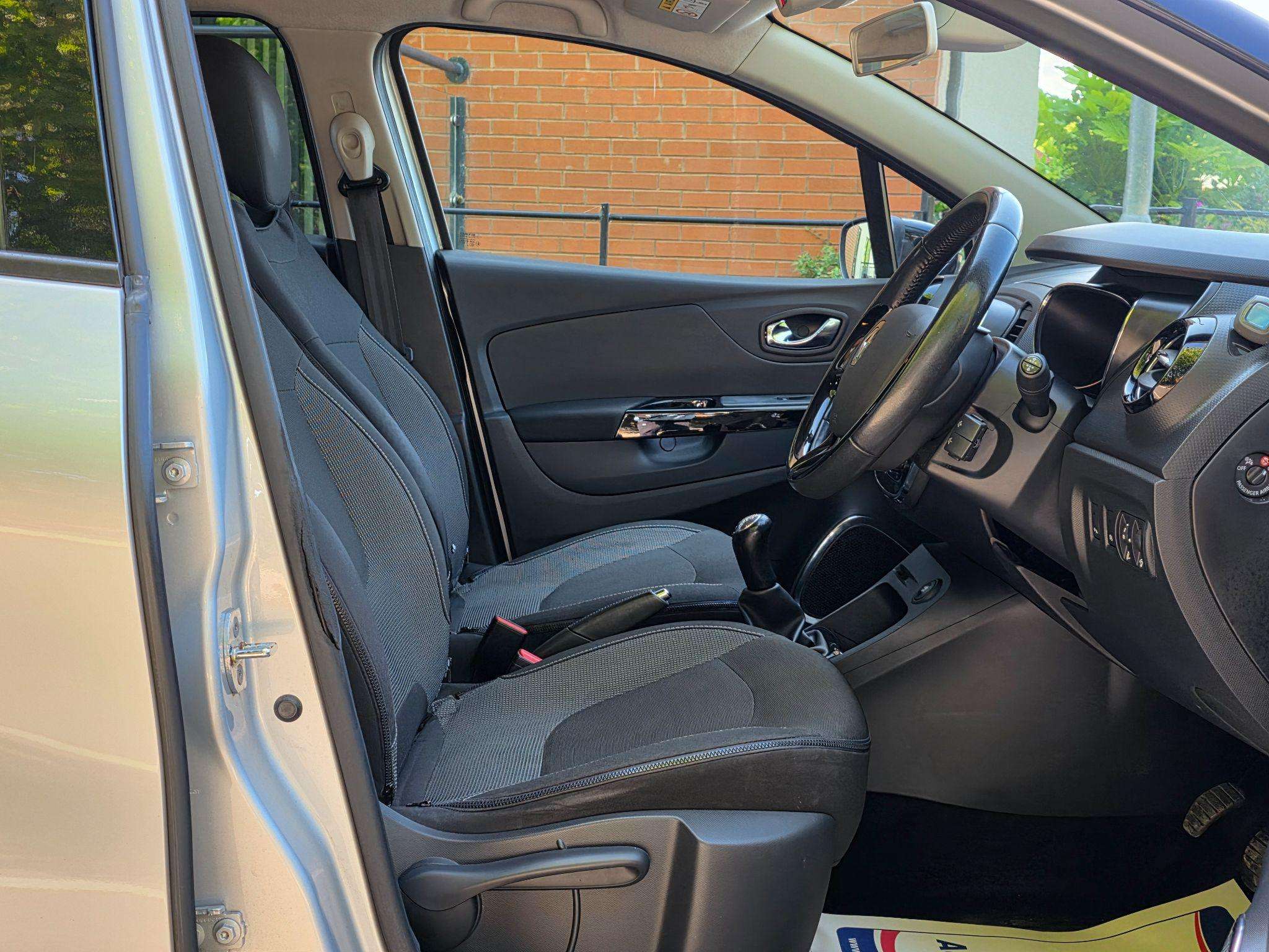 2015 RENAULT CAPTUR 2015 RENAULT CAPTUR